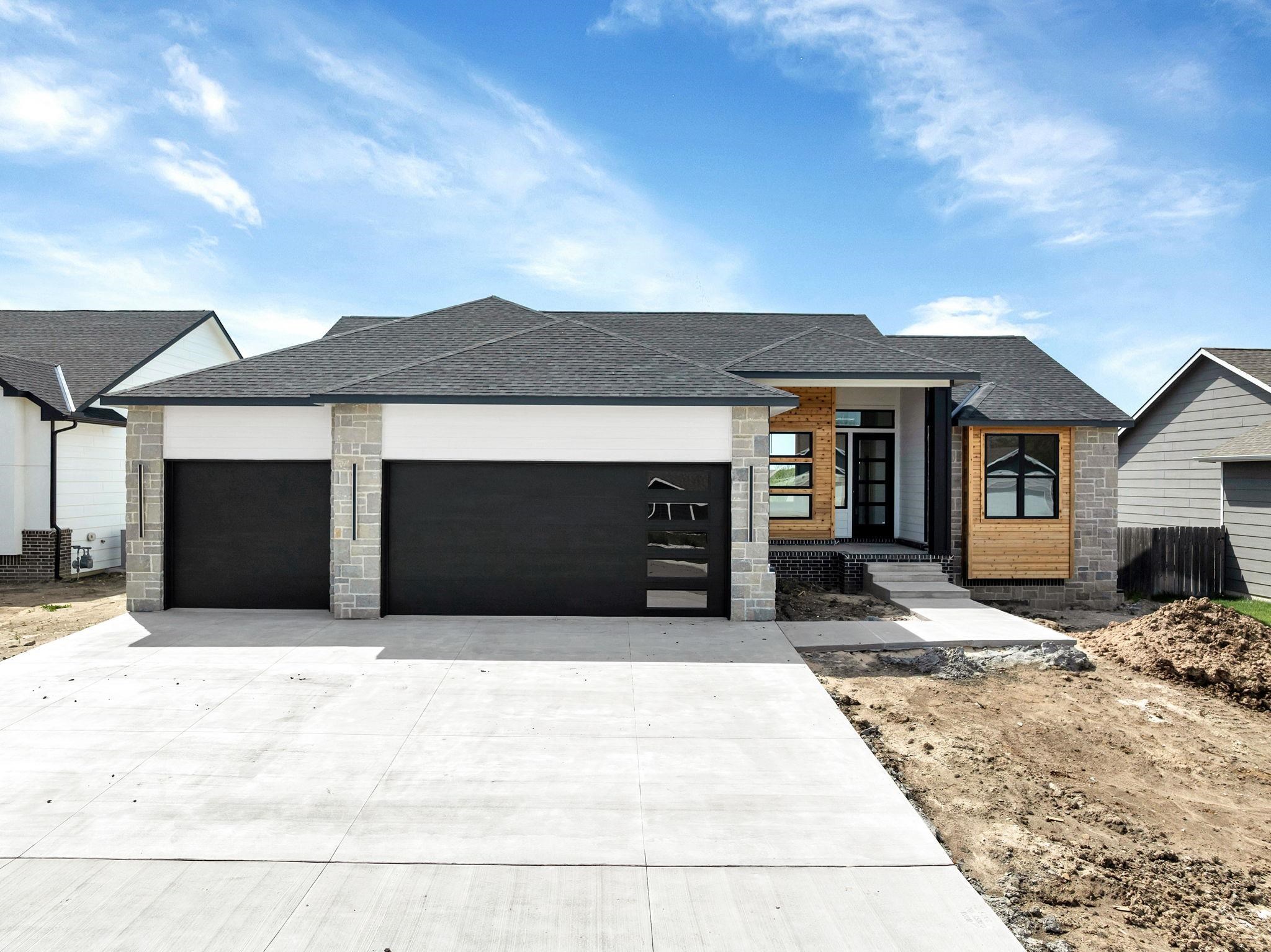 6641 N Silverton Street Park City KS 67219