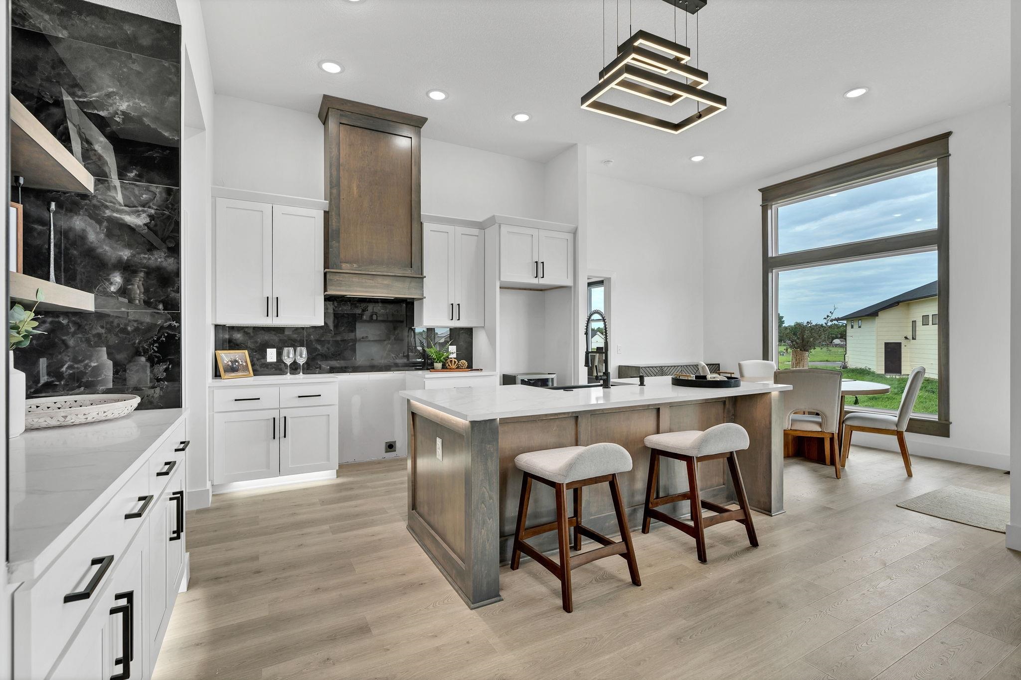 6641 N Silverton Street Park City KS 67219