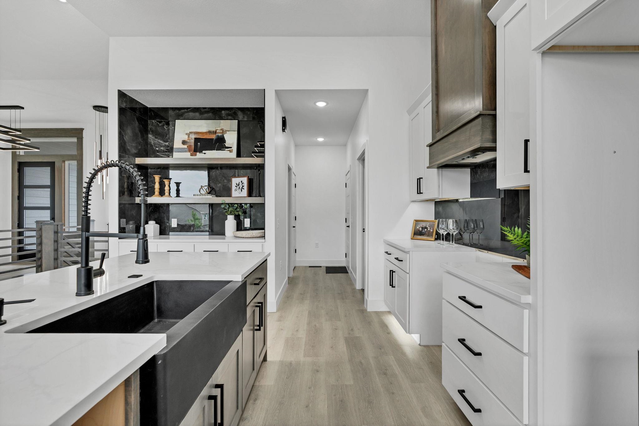 6641 N Silverton Street Park City KS 67219