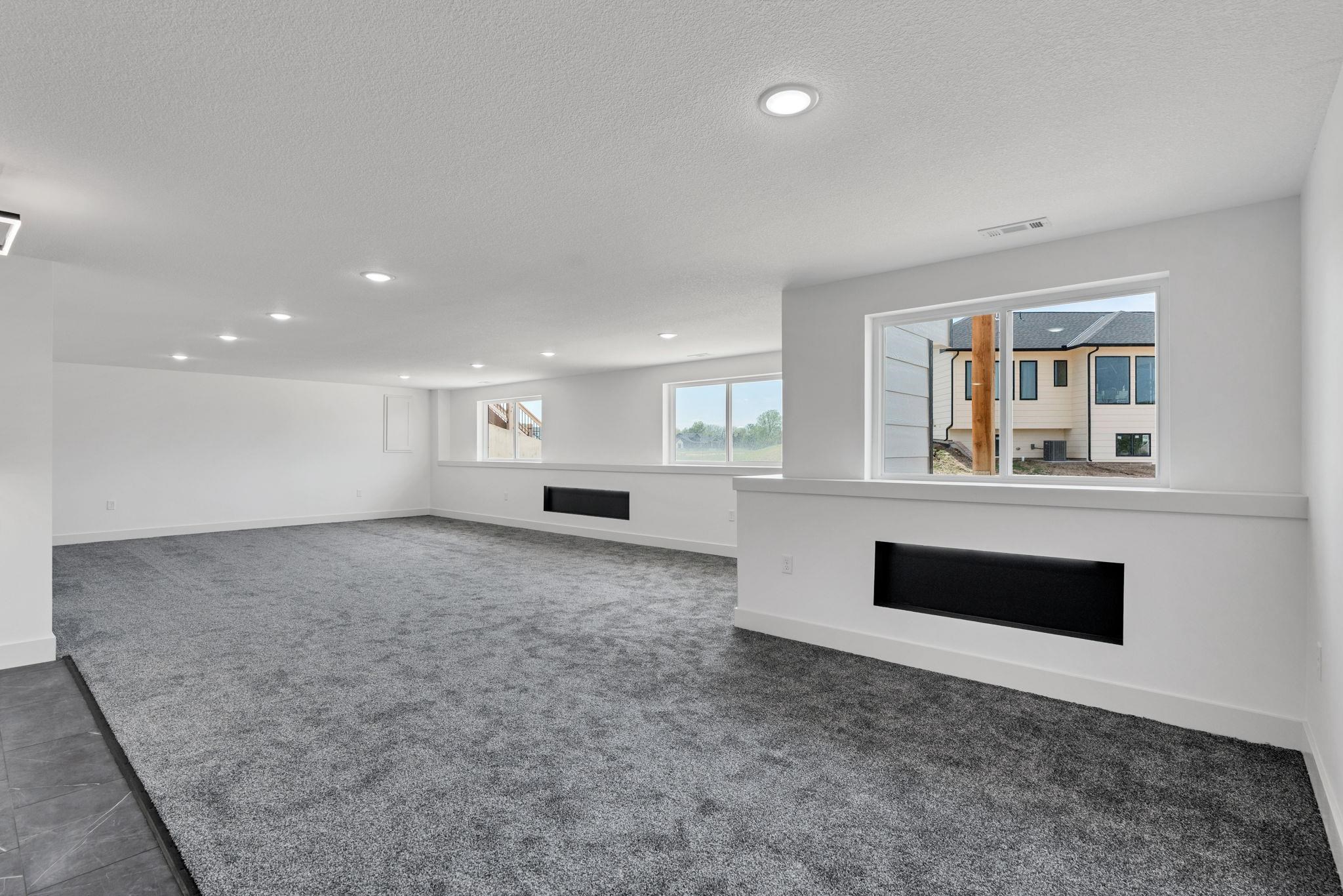 6641 N Silverton Street Park City KS 67219