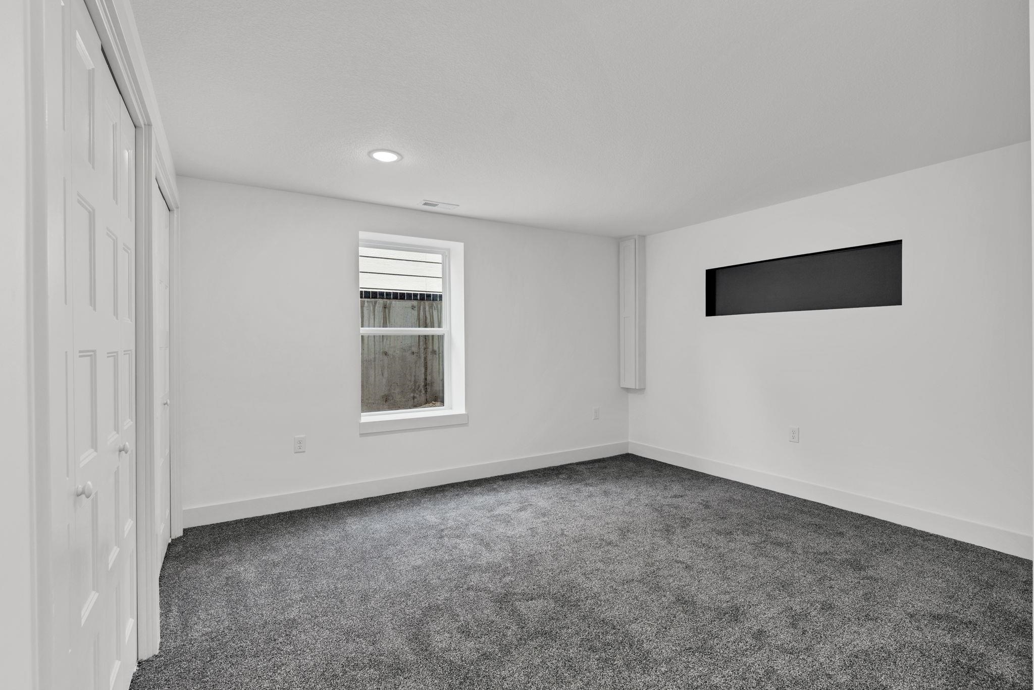 6641 N Silverton Street Park City KS 67219