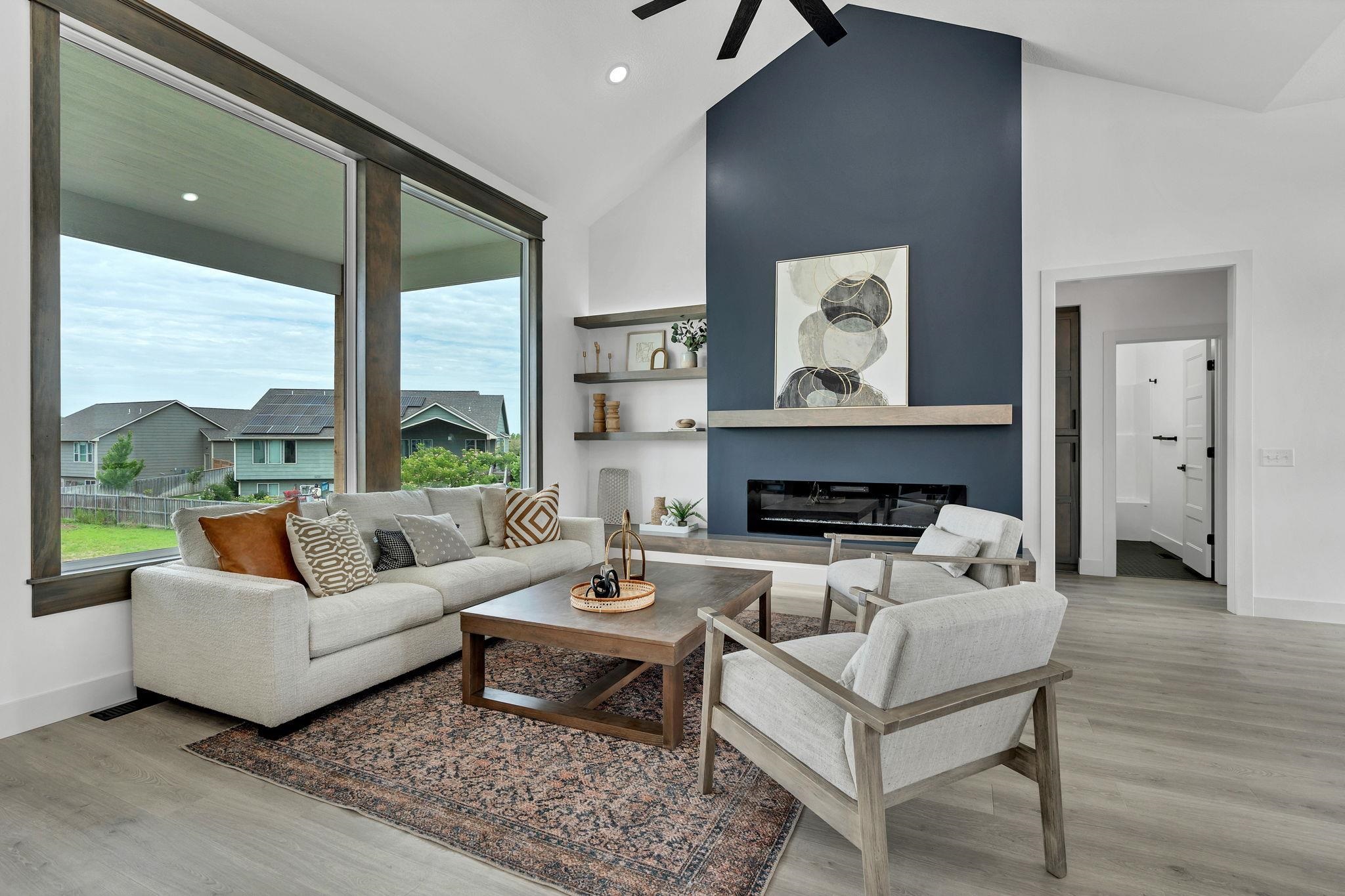 6641 N Silverton Street Park City KS 67219