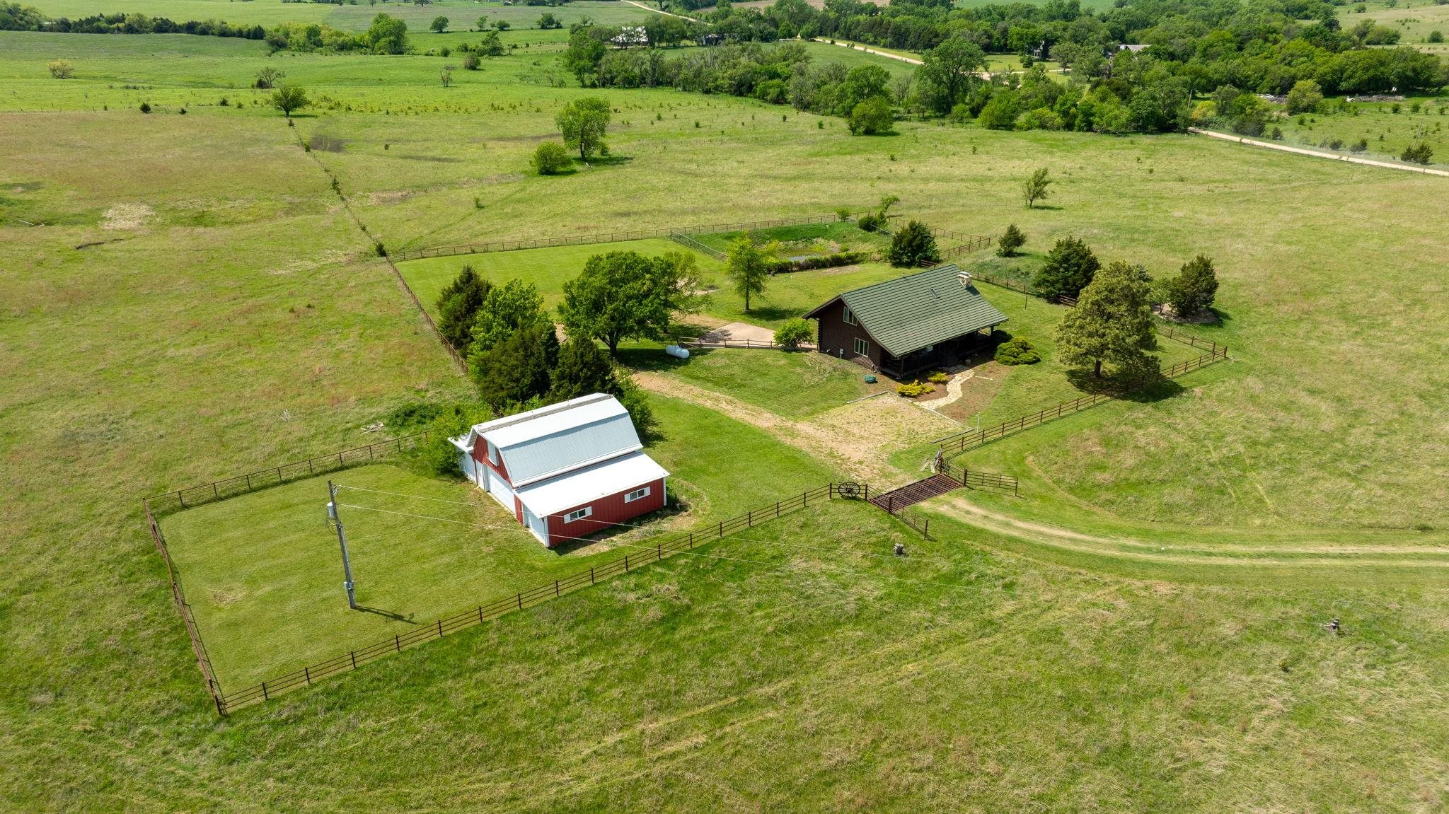 9615 S Rock Road Valley Center KS 67147