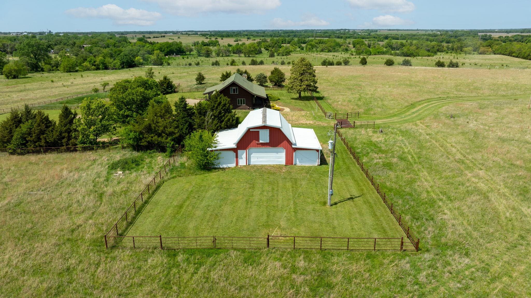 9615 S Rock Road Valley Center KS 67147