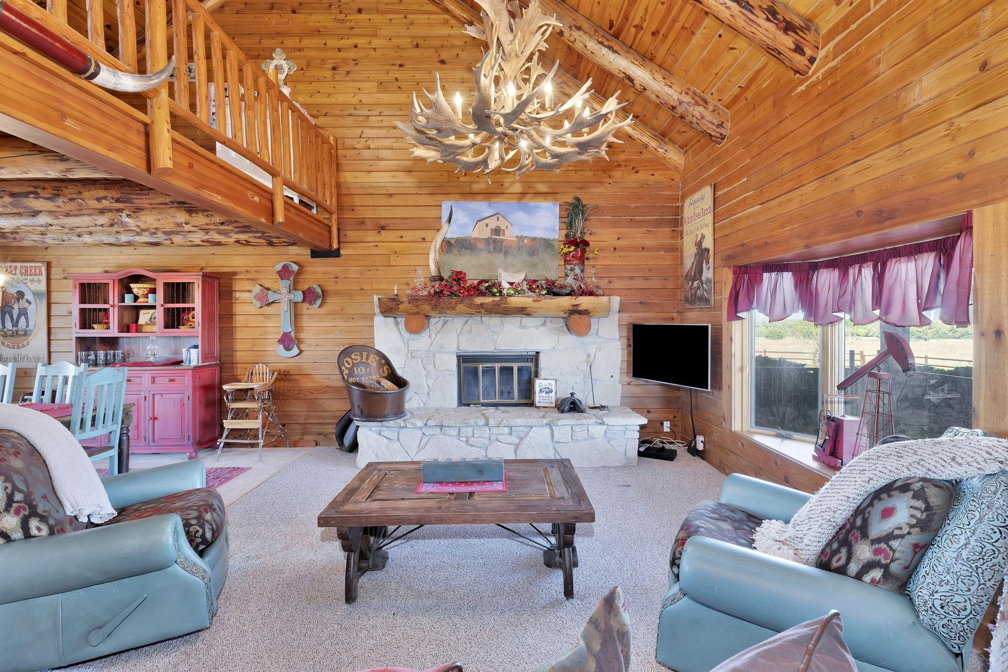 9615 S Rock Road Valley Center KS 67147