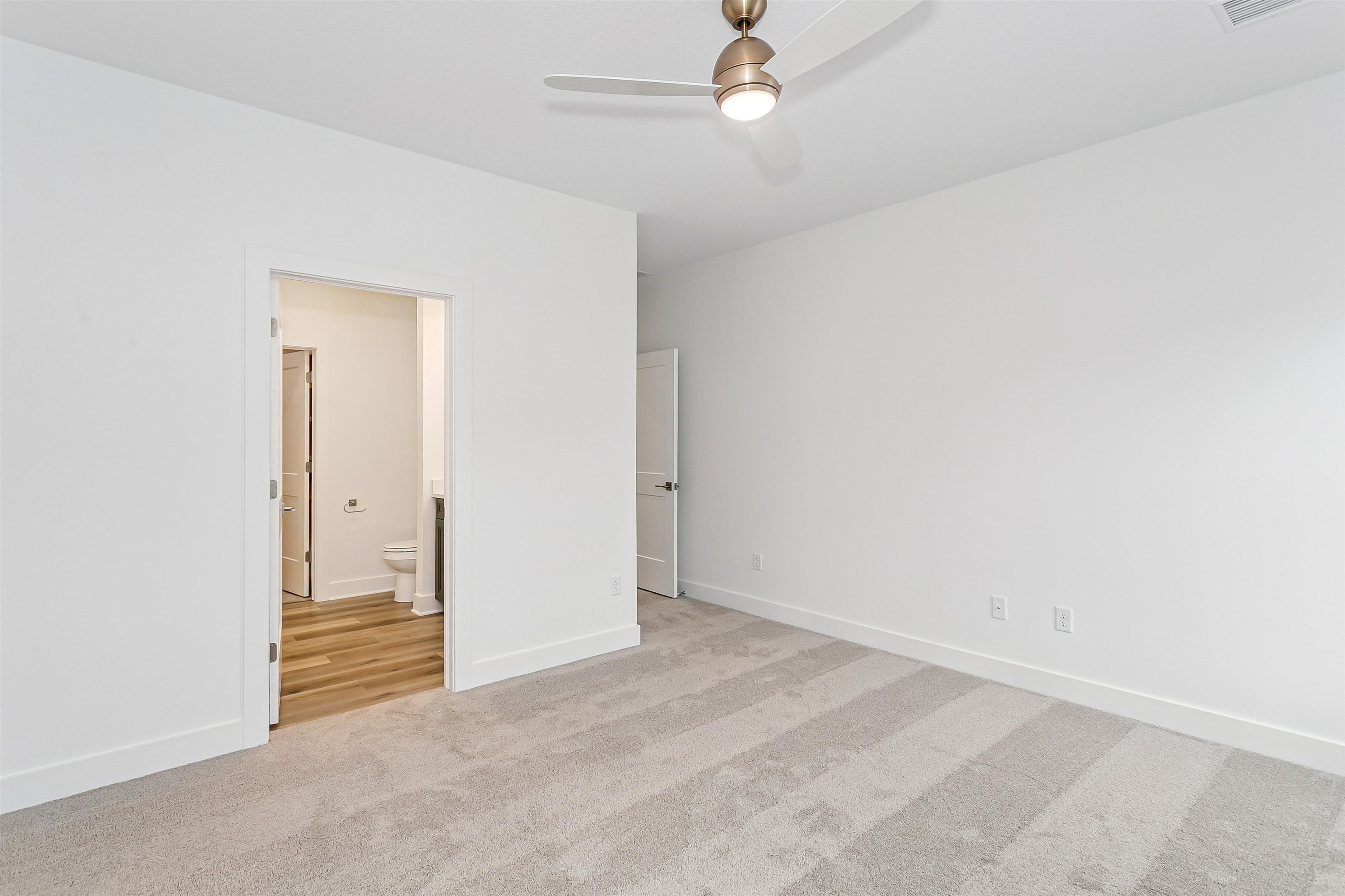 4512 N Harborside Street Wichita KS 67204