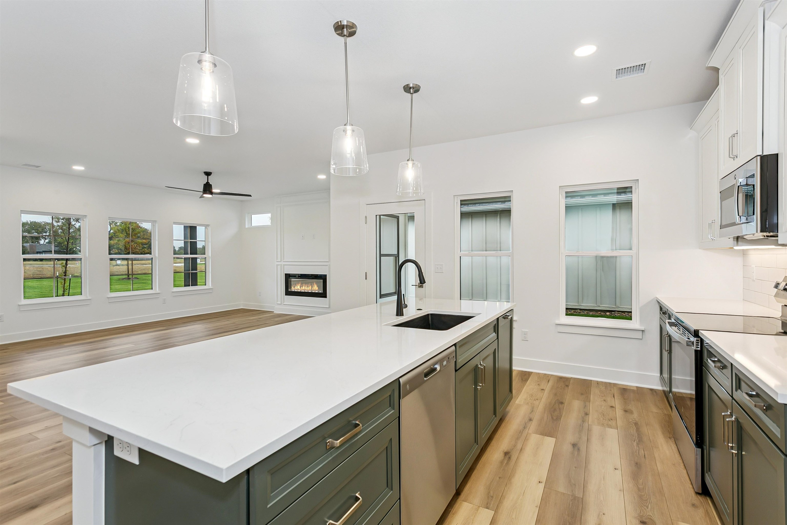 4512 N Harborside Street Wichita KS 67204