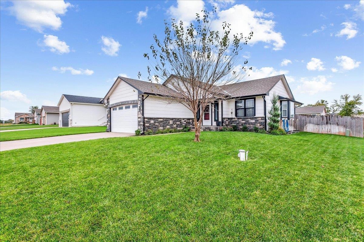 717 E Minneha Avenue Andover KS 67002