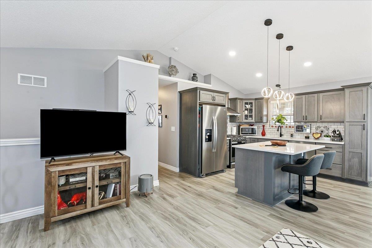 717 E Minneha Avenue Andover KS 67002