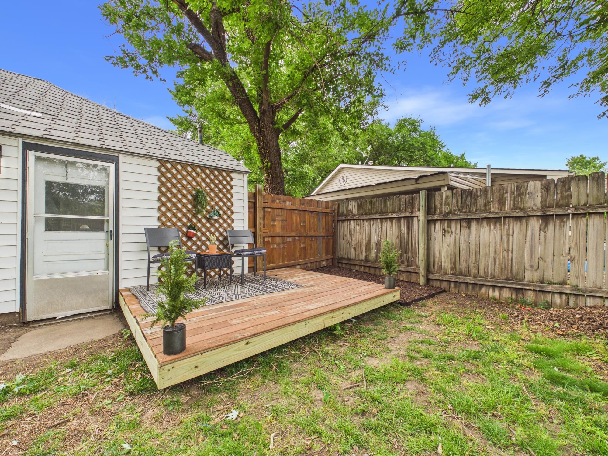 1946 S Santa Fe Avenue Wichita KS 67211
