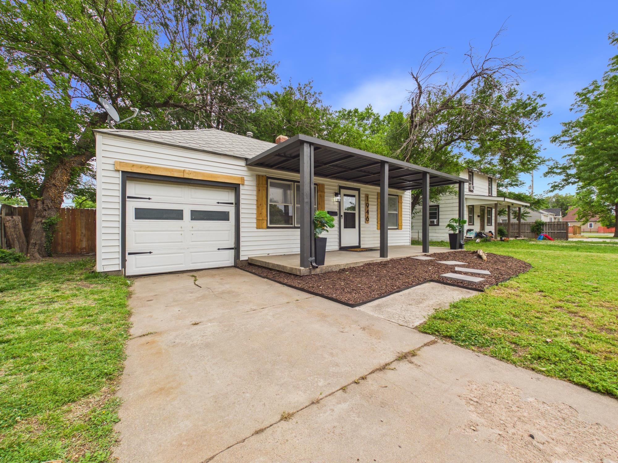 1946 S Santa Fe Avenue Wichita KS 67211