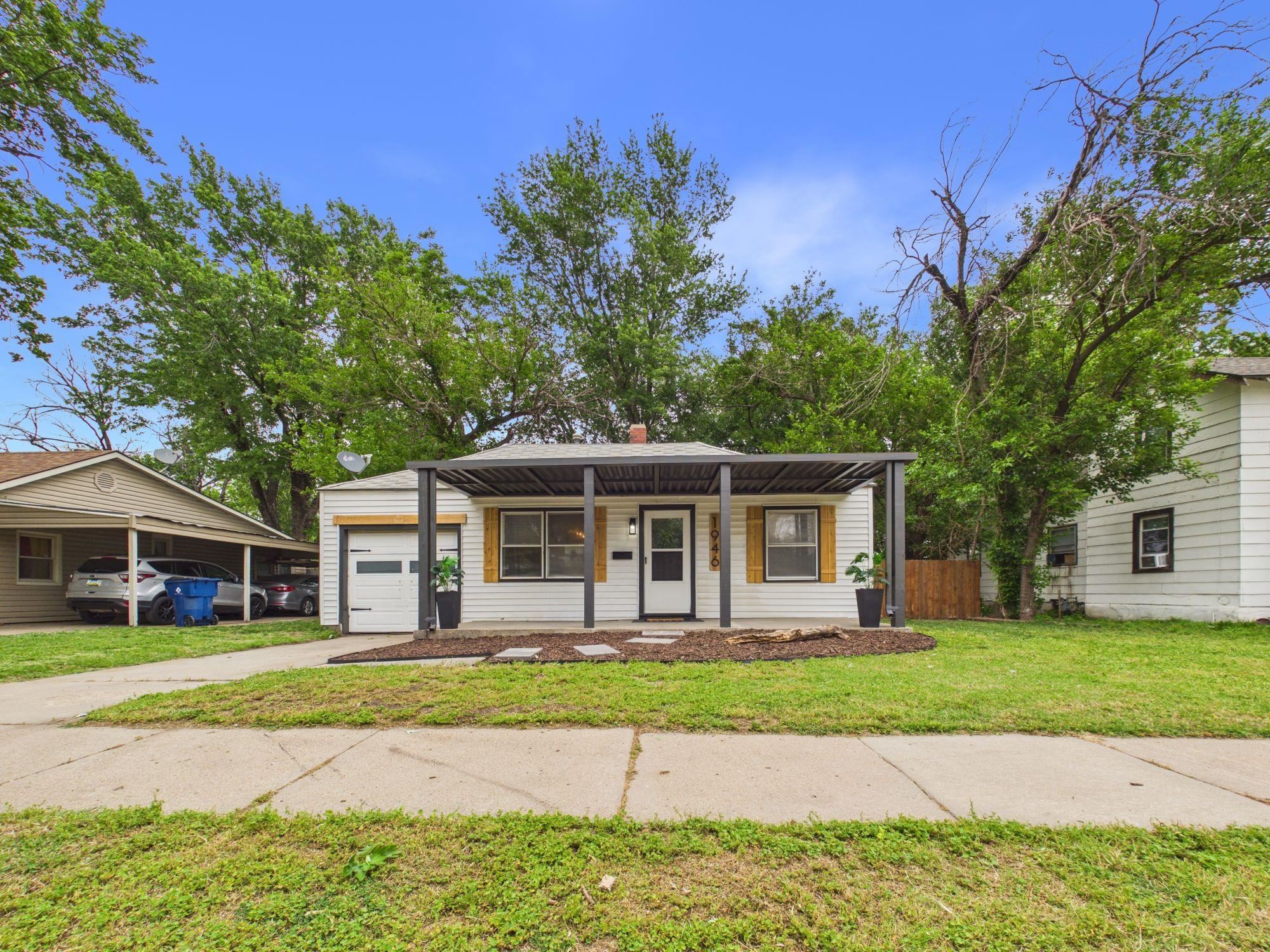1946 S Santa Fe Avenue Wichita KS 67211
