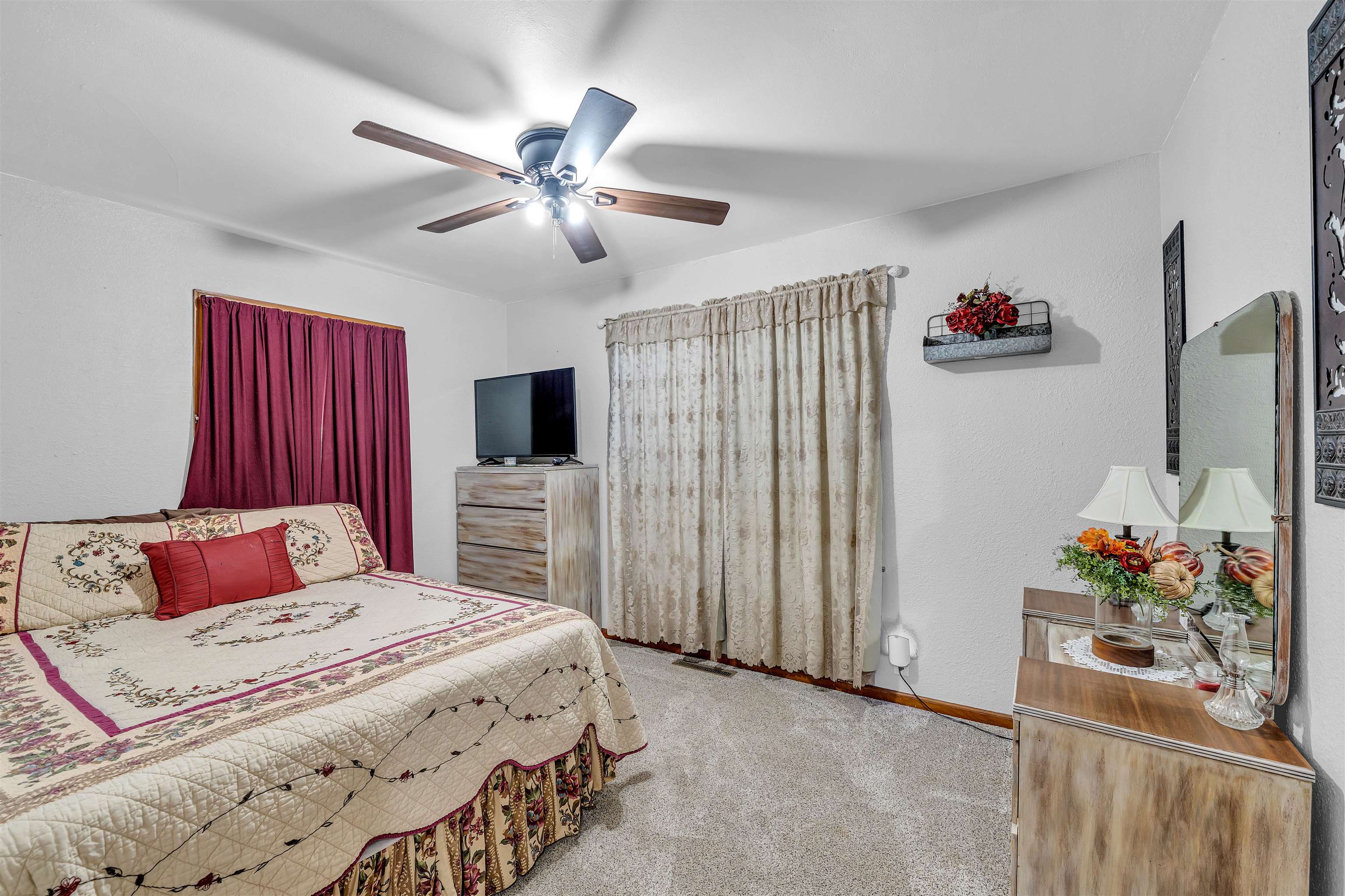 1212 Starkey Street Augusta KS 67010