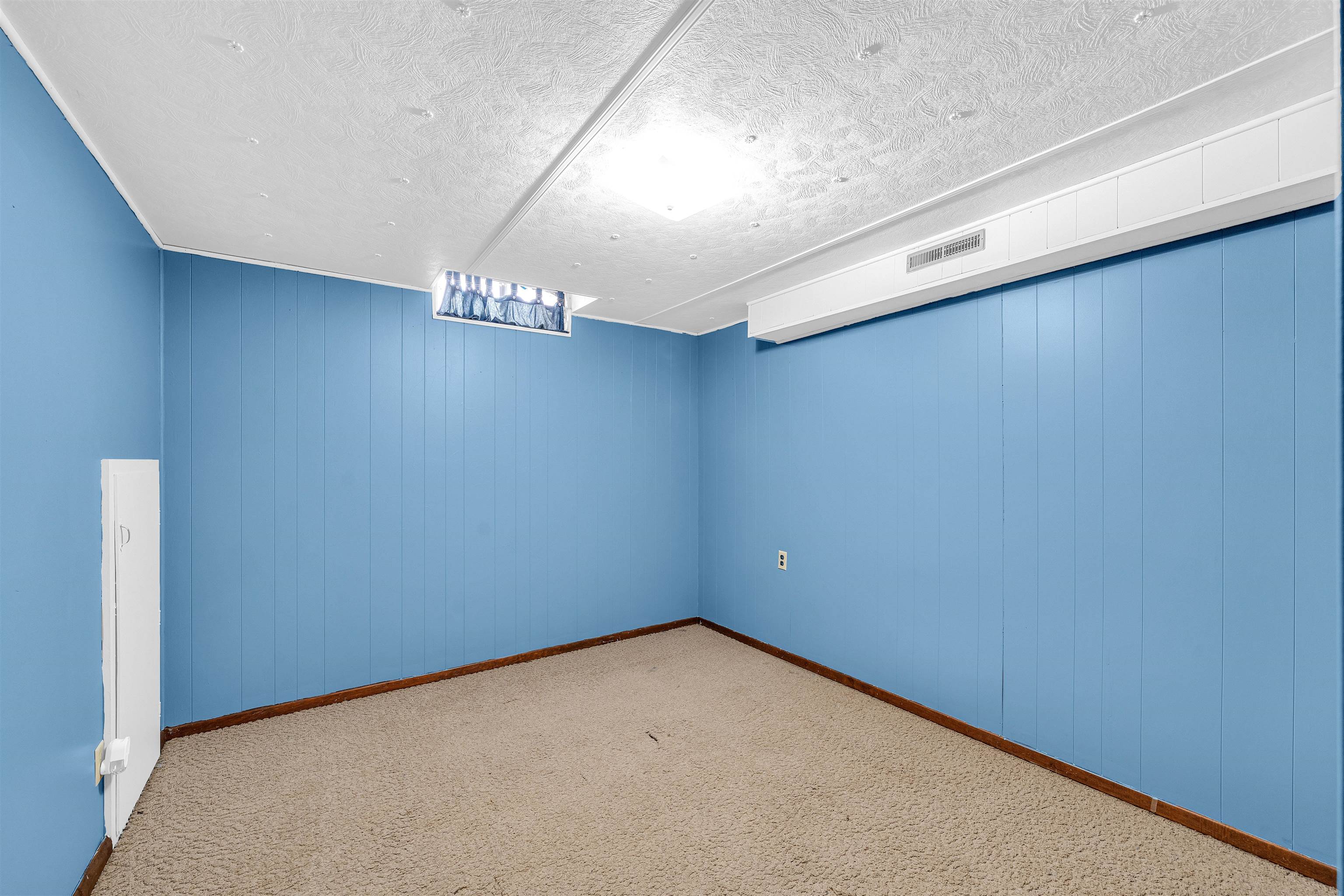 214 N Sedgwick Avenue Burrton KS 67020