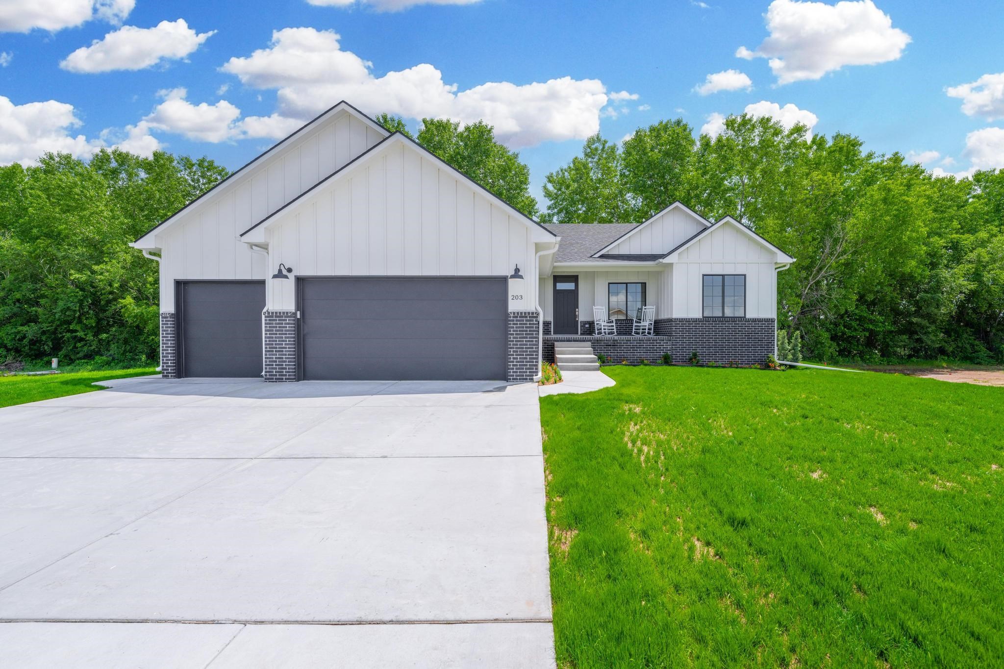 203 W Cherry Oaks Street Cheney KS 67025