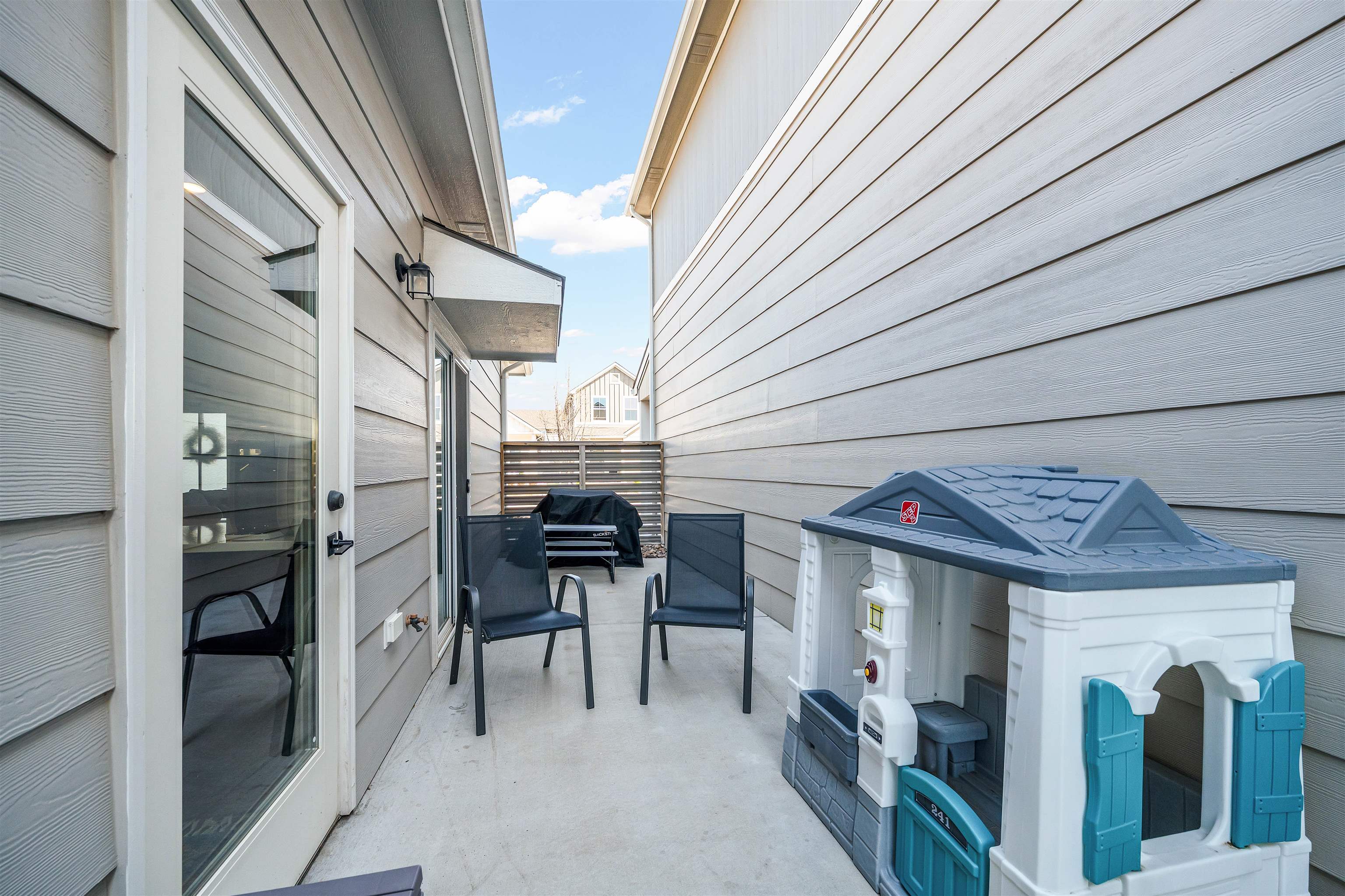 415 E Park Place Andover KS 67002