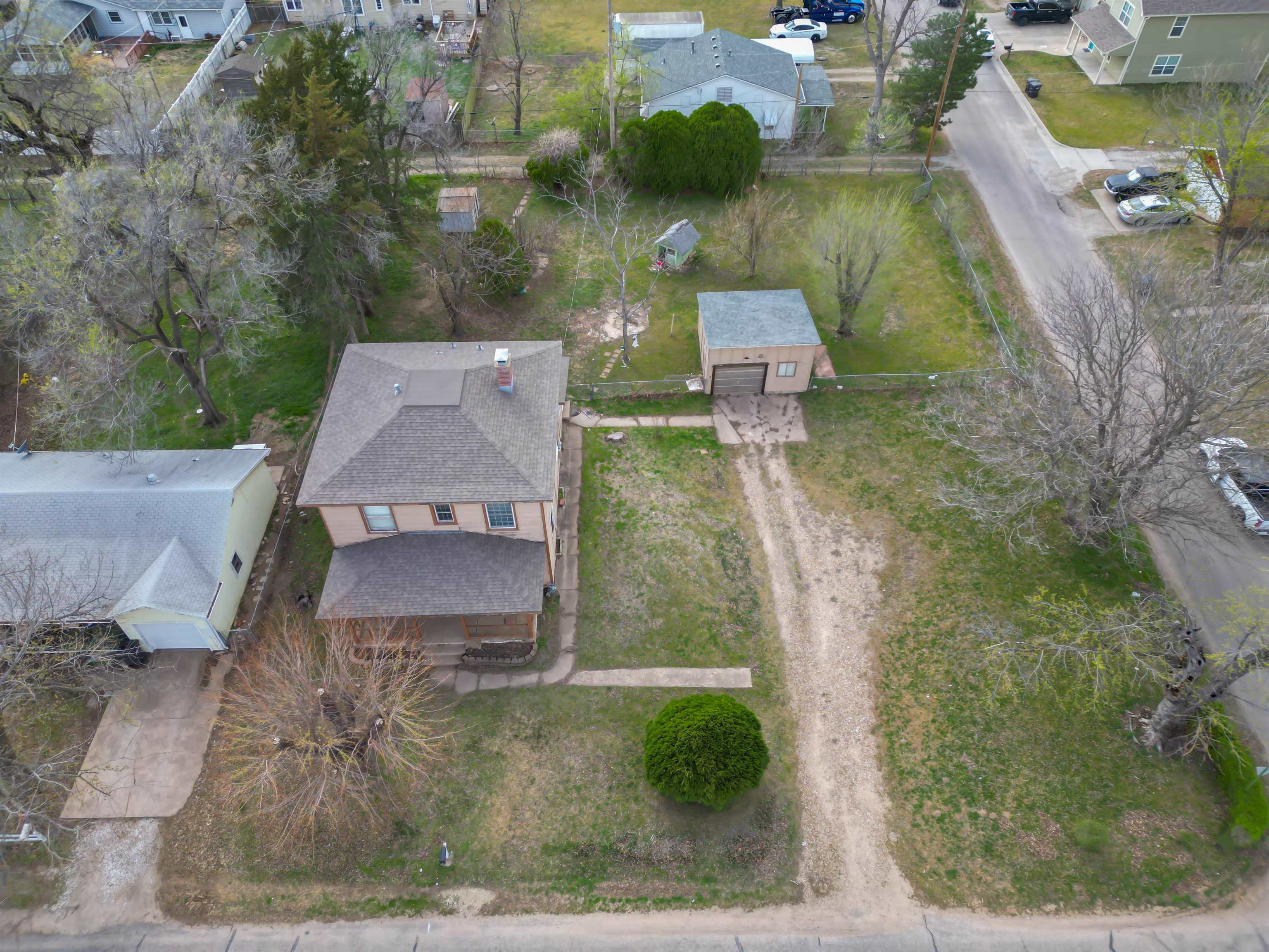 825 N 7th Street Arkansas City KS 67005