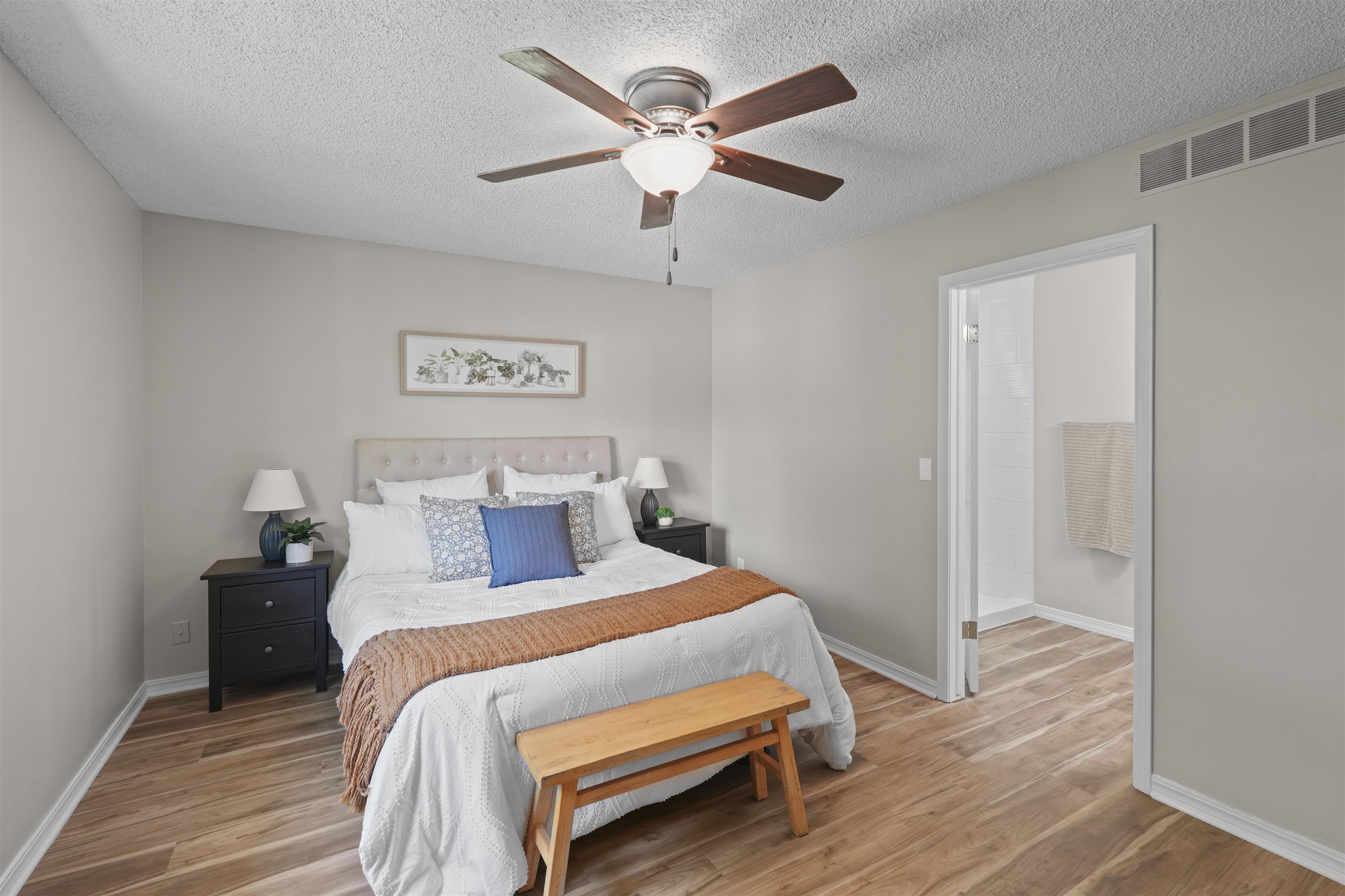 1534 N Valleyview Court Wichita KS 67212