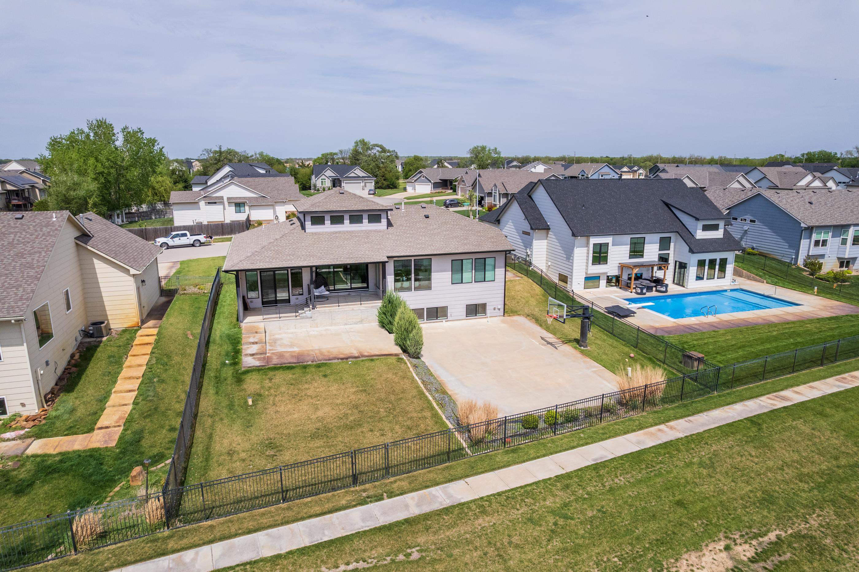 5913 W Driftwood Street Wichita KS 67205