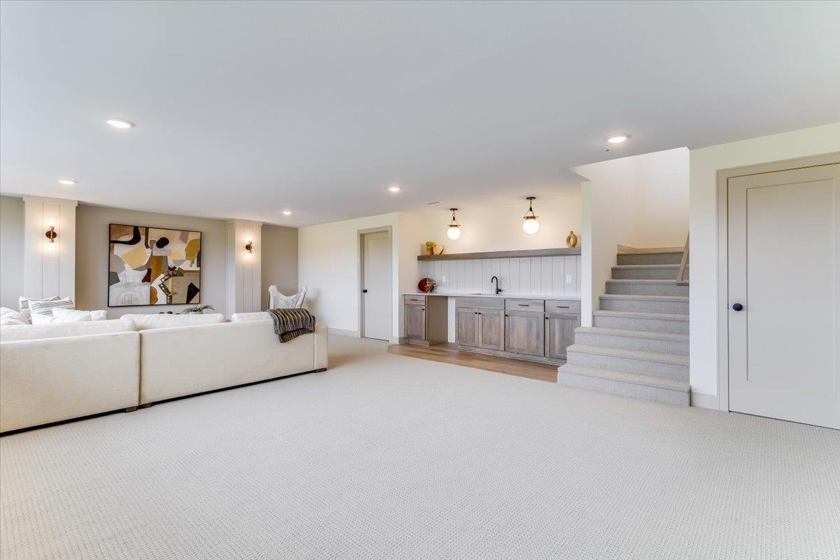 253 N Ciderbluff Court Wichita KS 67052