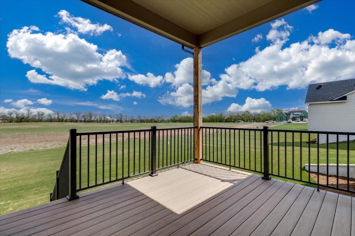 253 N Ciderbluff Court Wichita KS 67052