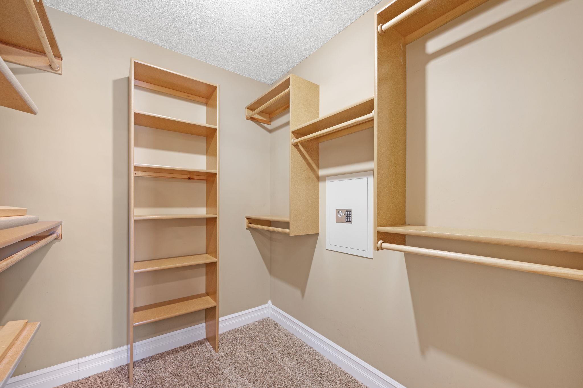 2124 N Woodard Street Derby KS 67037