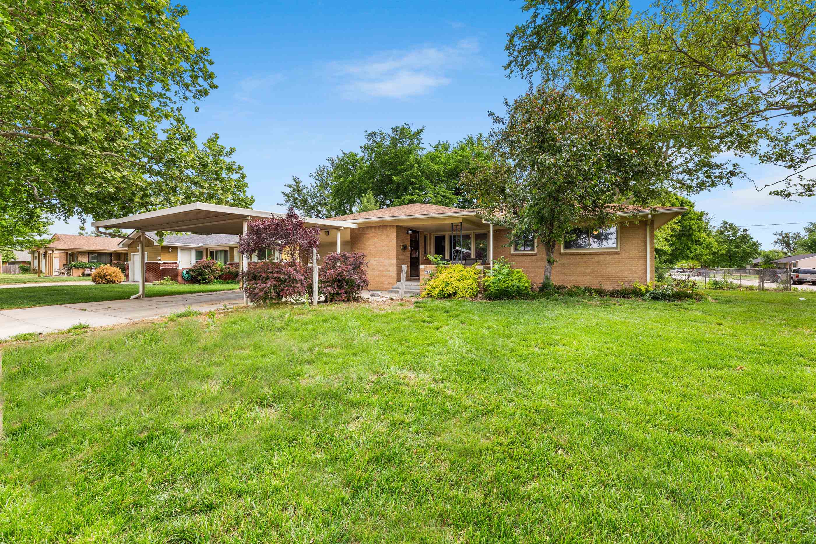 2222 S Millwood Wichita KS 67213