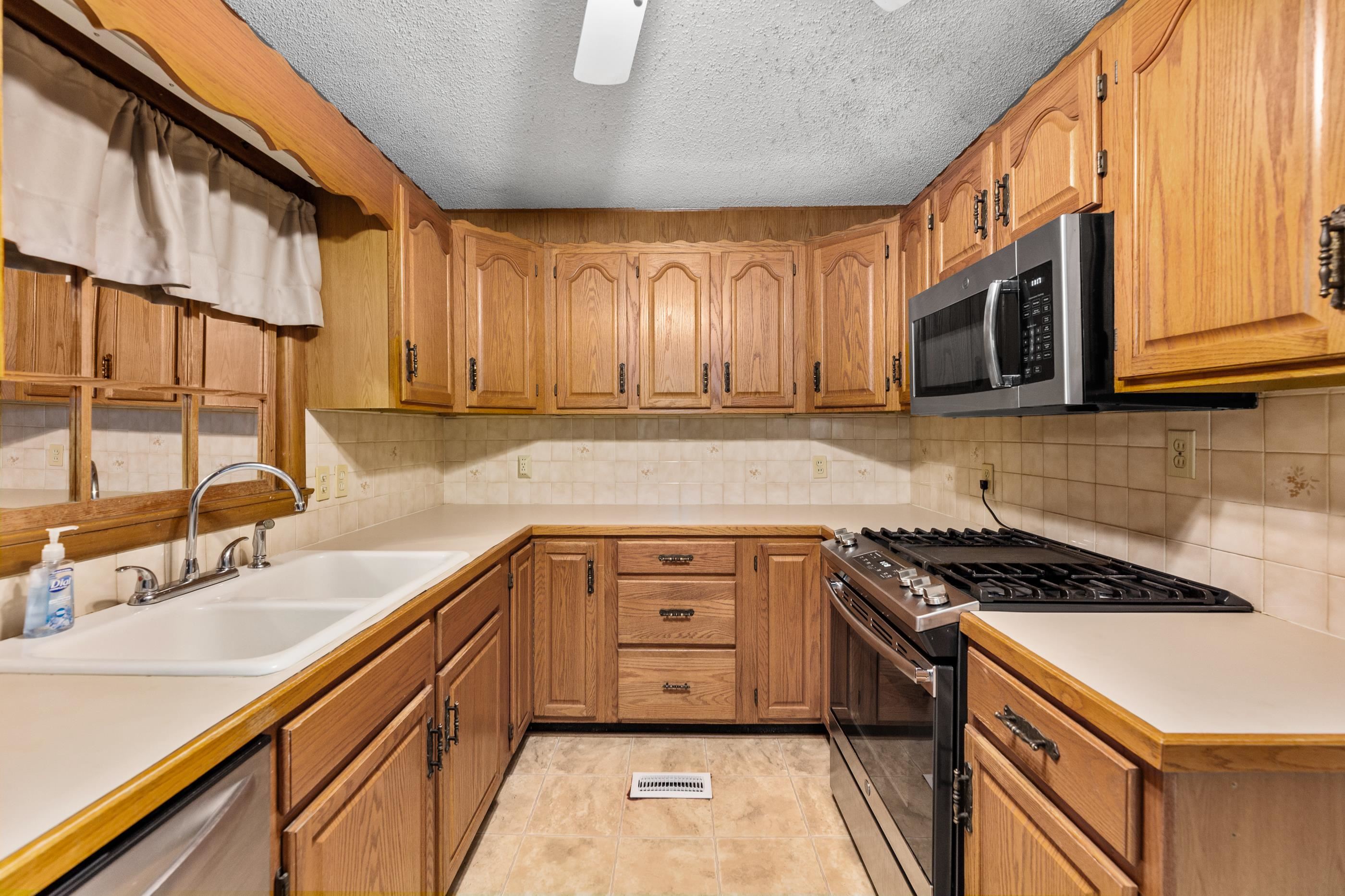 2222 S Millwood Wichita KS 67213