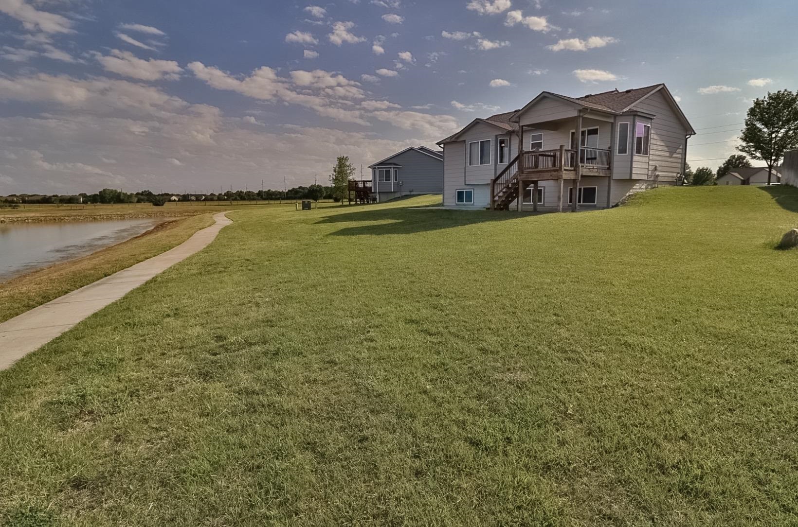 10421 E Fawn Grove Court Wichita KS 67207