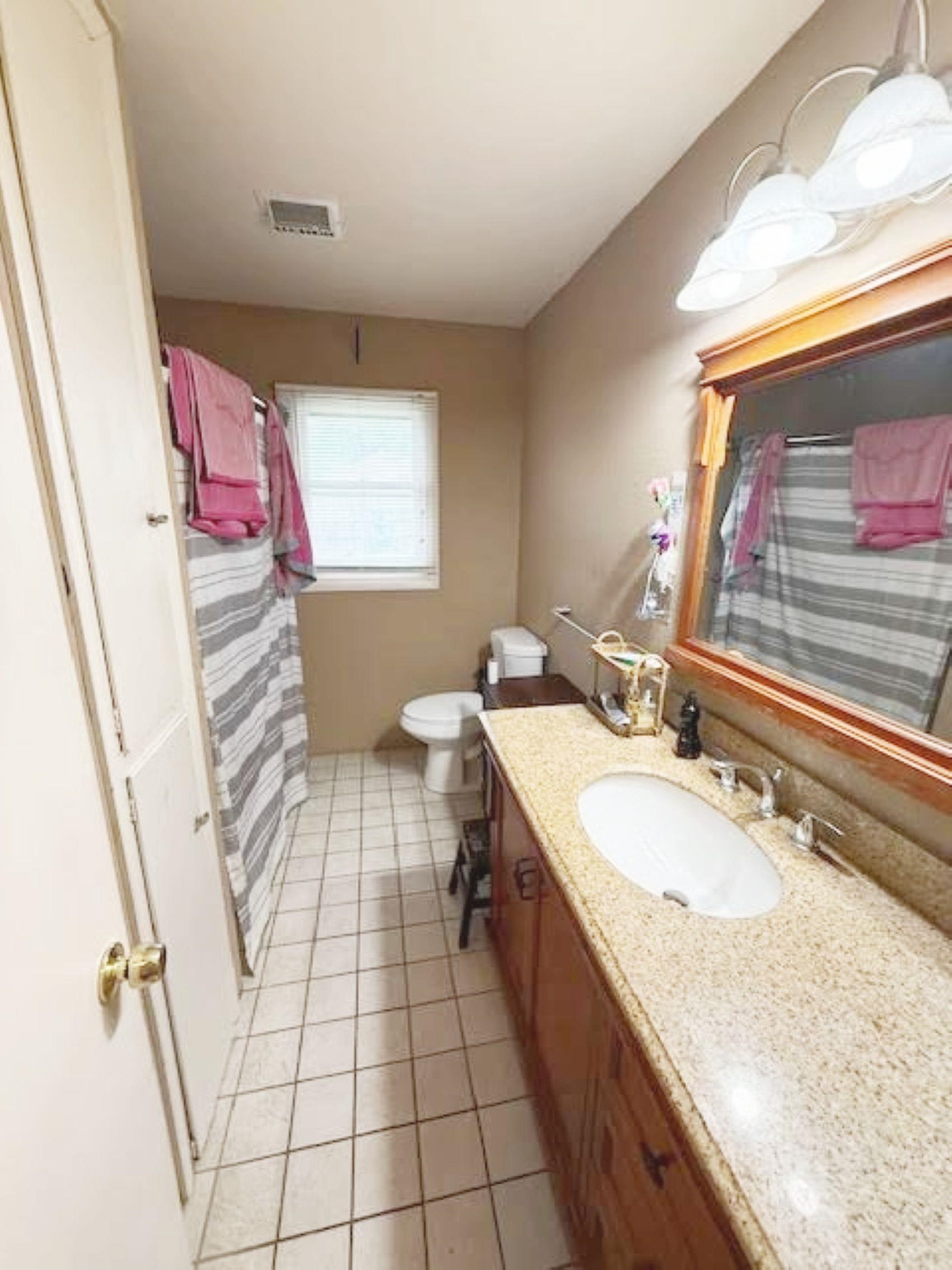 6232 N Newport Street Park City KS 67219