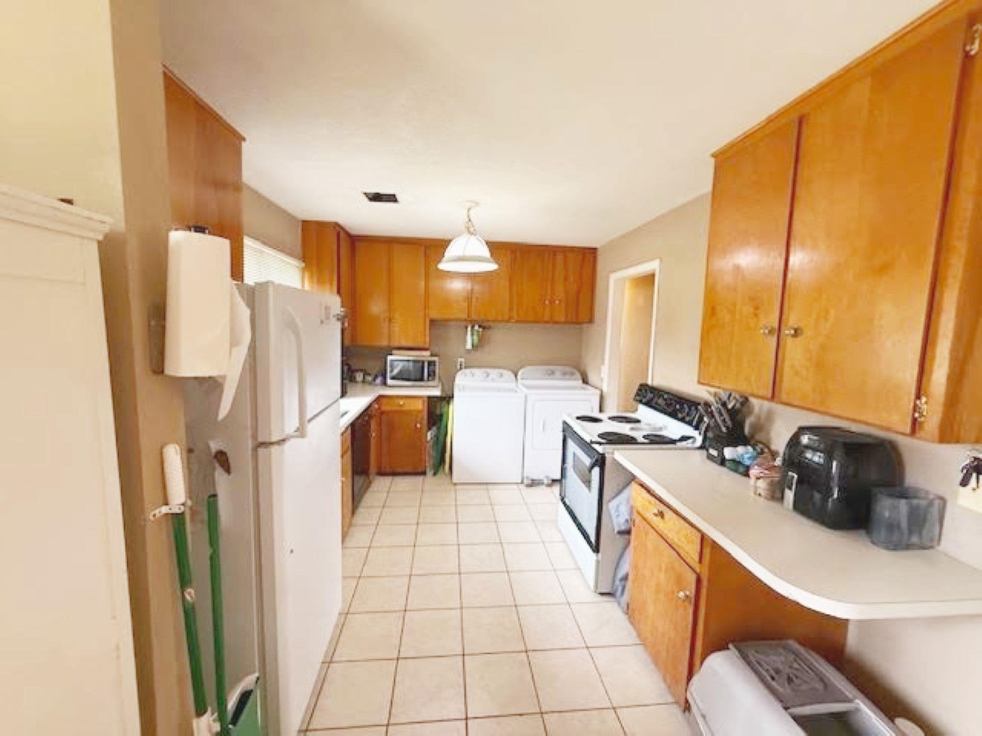 6232 N Newport Street Park City KS 67219