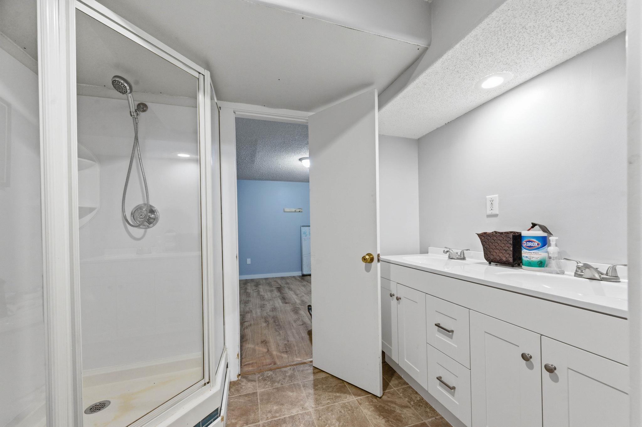 2918 S West Parkway Wichita KS 67210