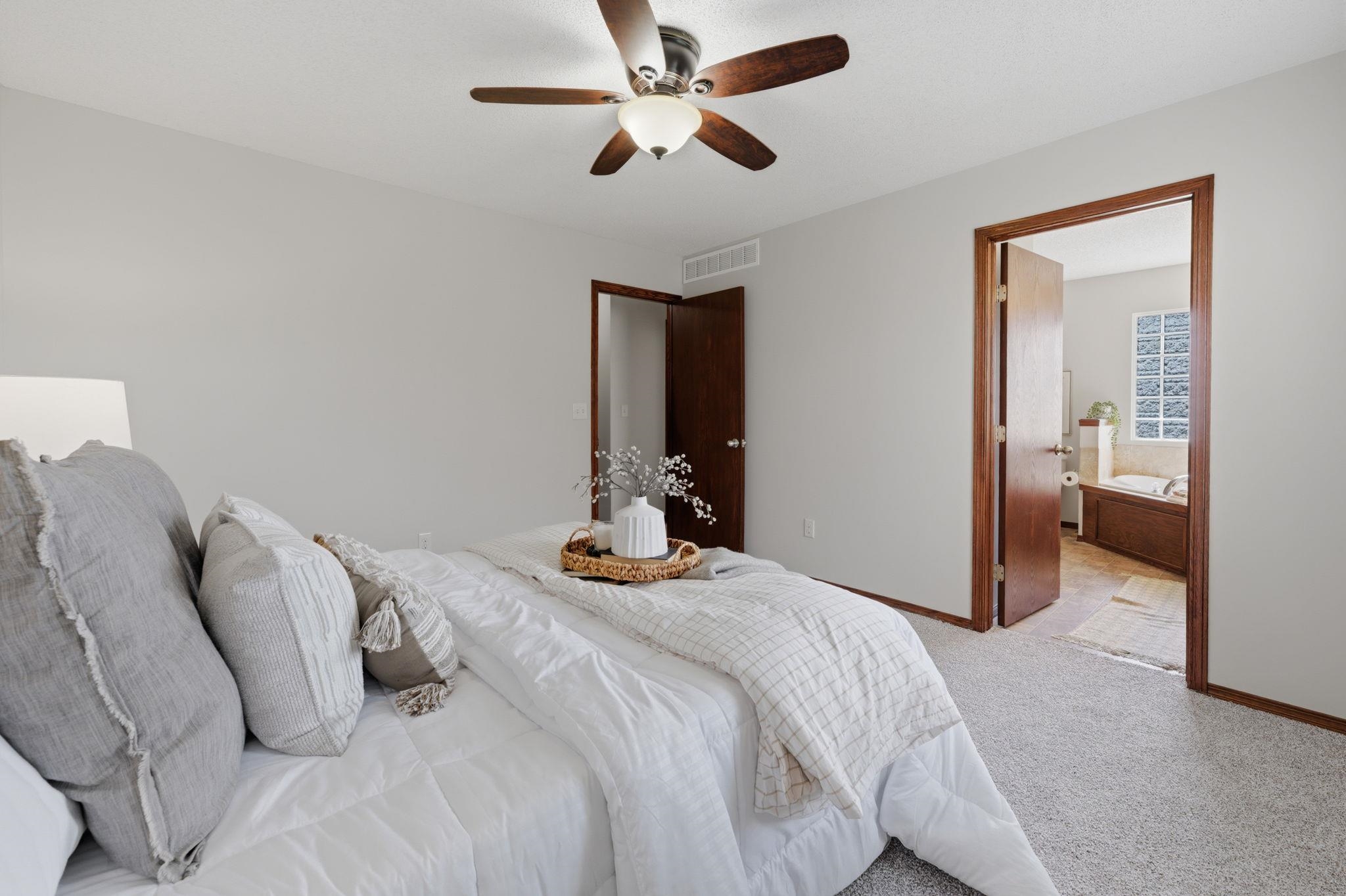 1705 N Nickelton Circle Wichita KS 67235