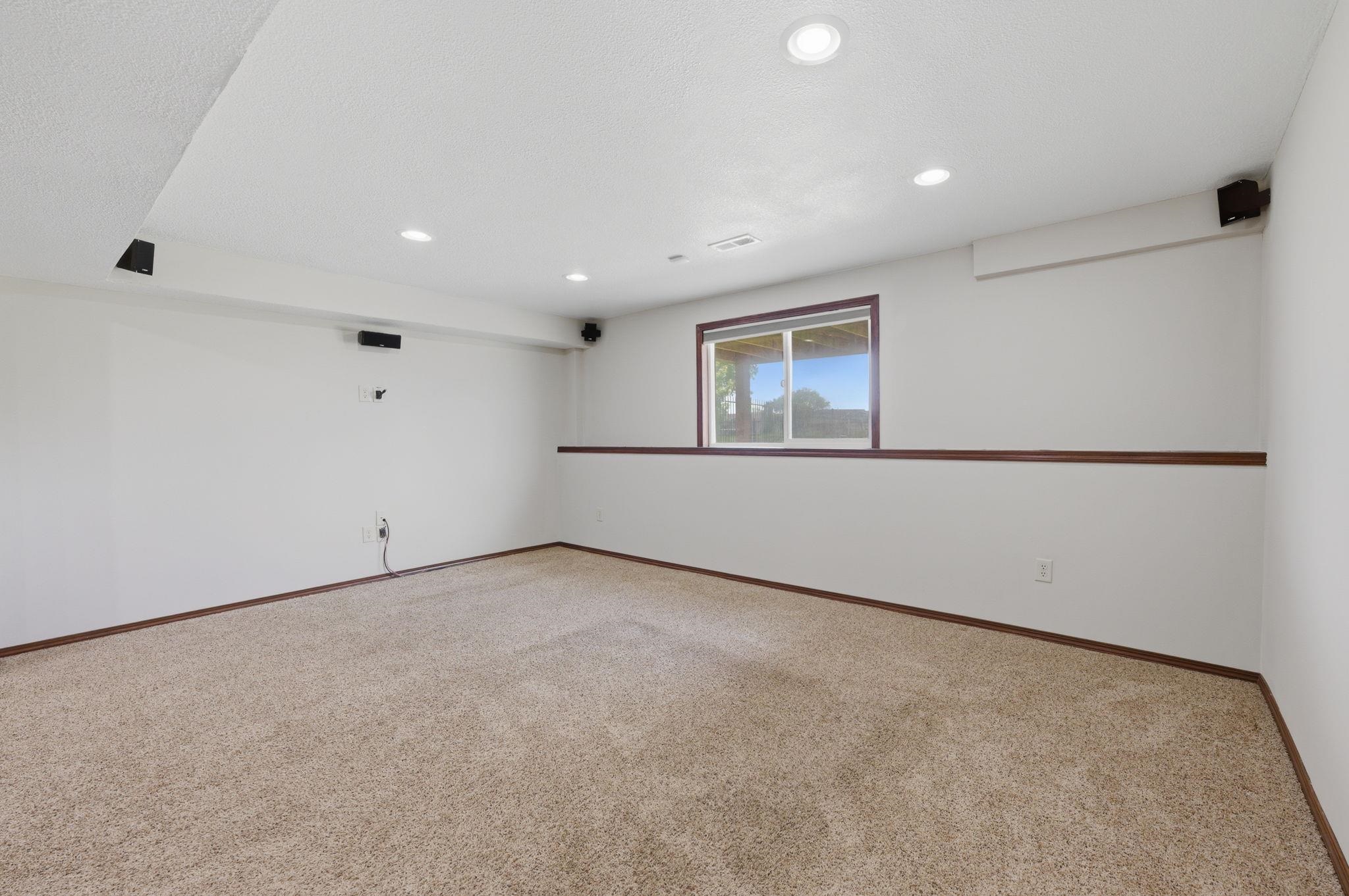 1705 N Nickelton Circle Wichita KS 67235