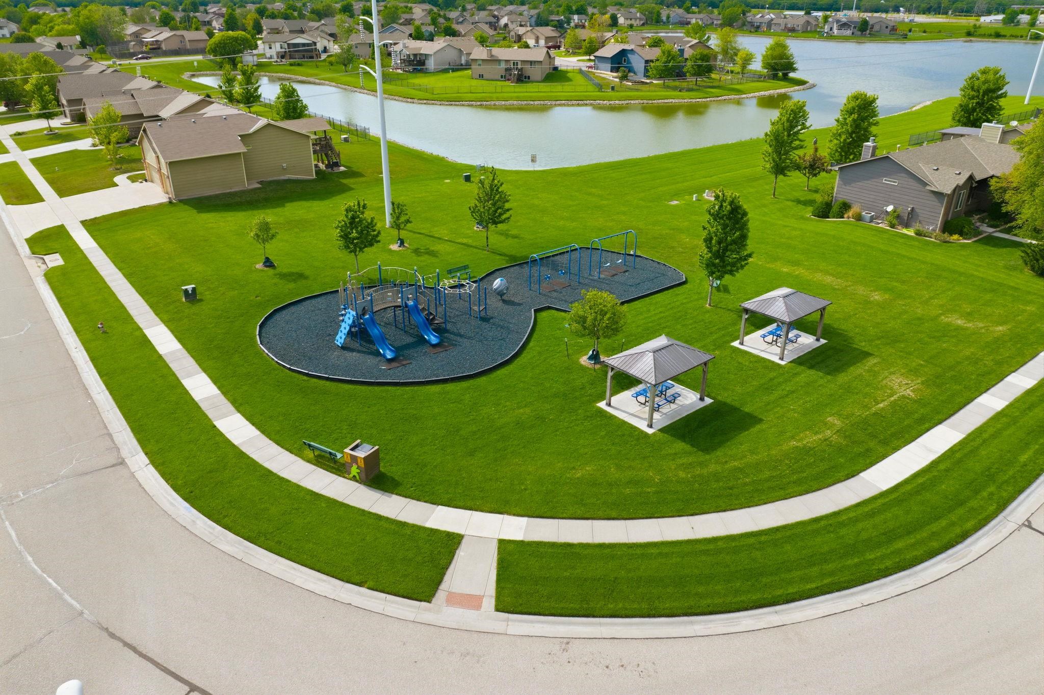 1705 N Nickelton Circle Wichita KS 67235