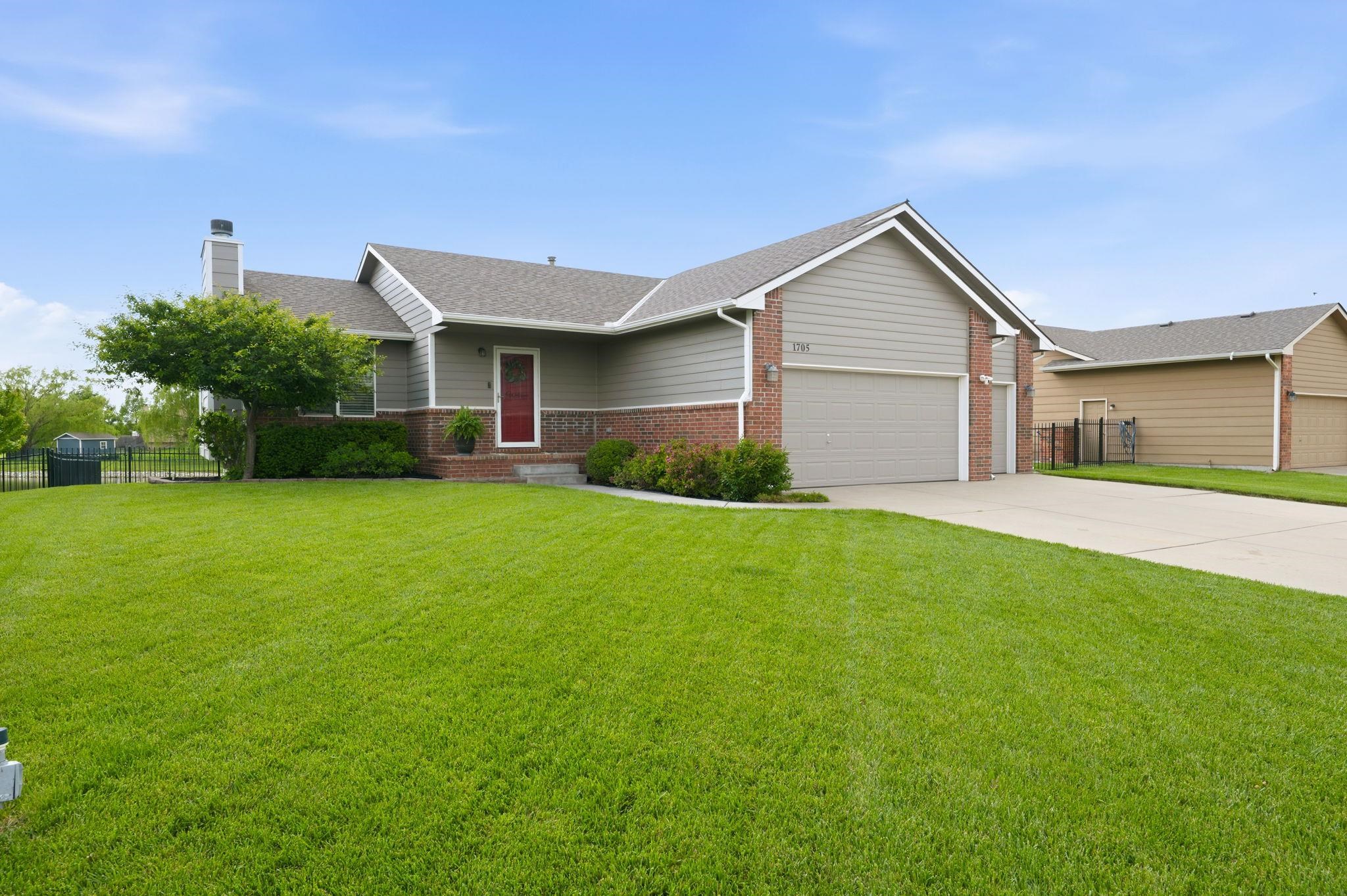 1705 N Nickelton Circle Wichita KS 67235