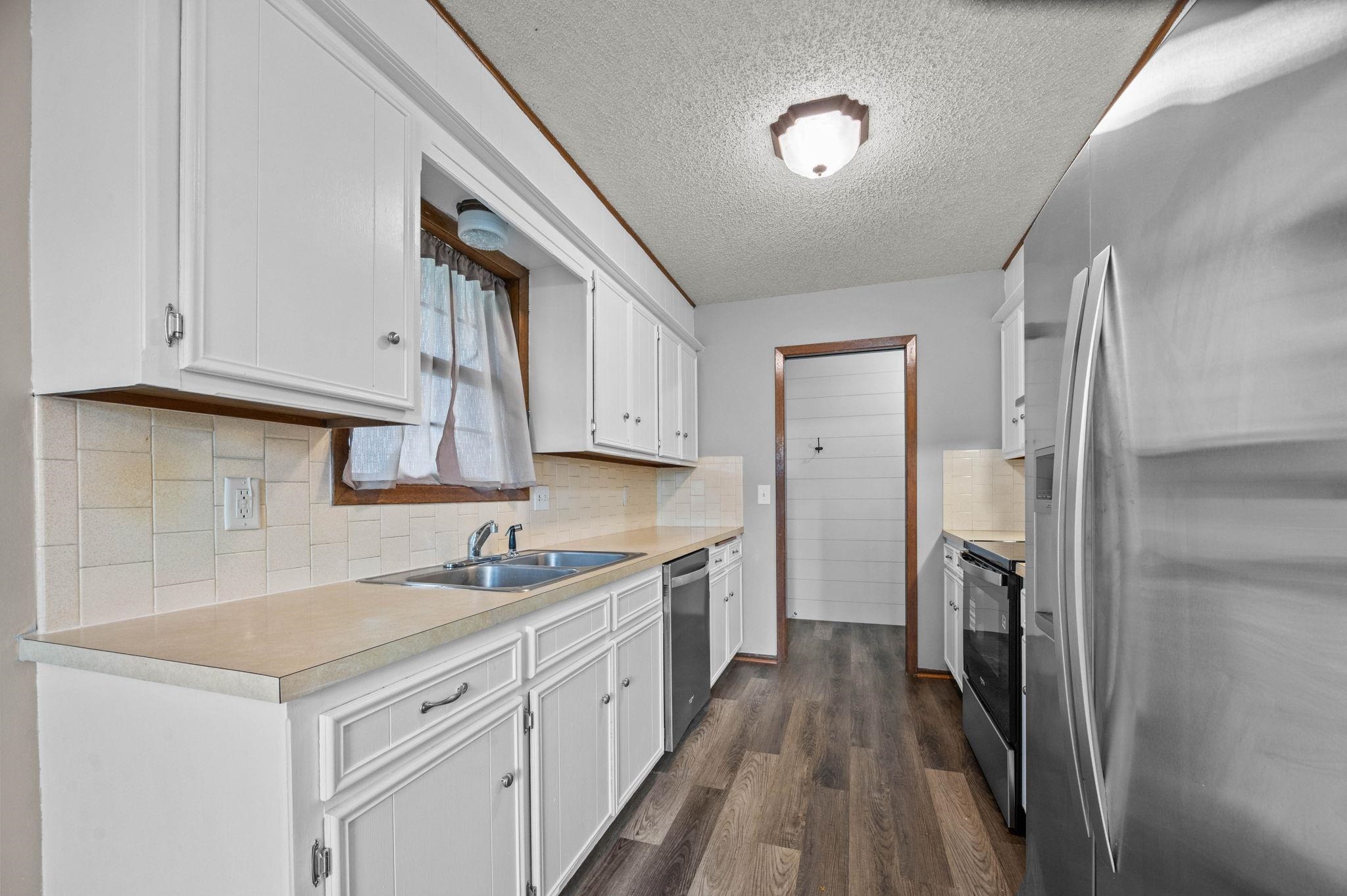 914 S Breckenridge Court Wichita KS 67207