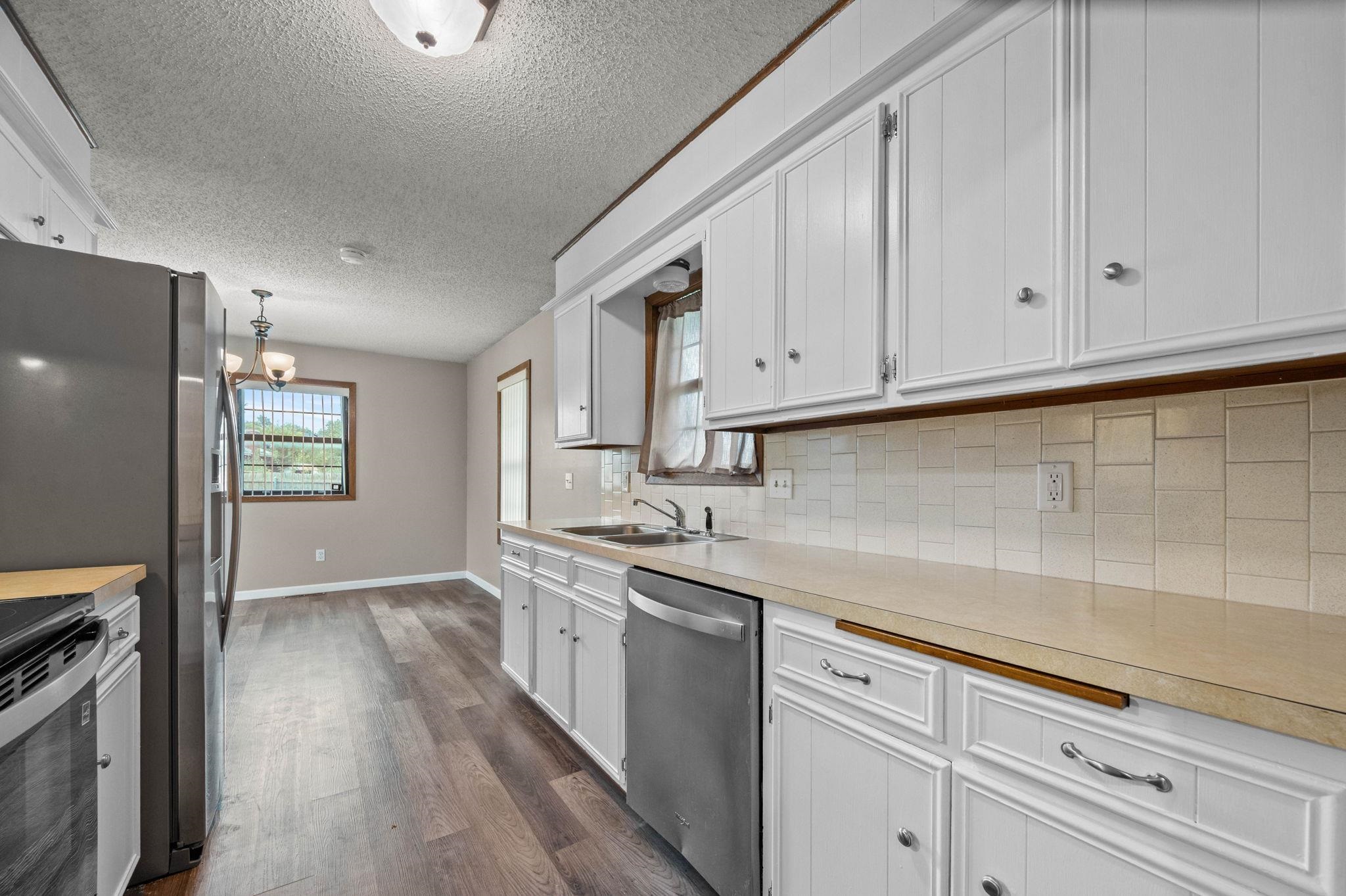 914 S Breckenridge Court Wichita KS 67207