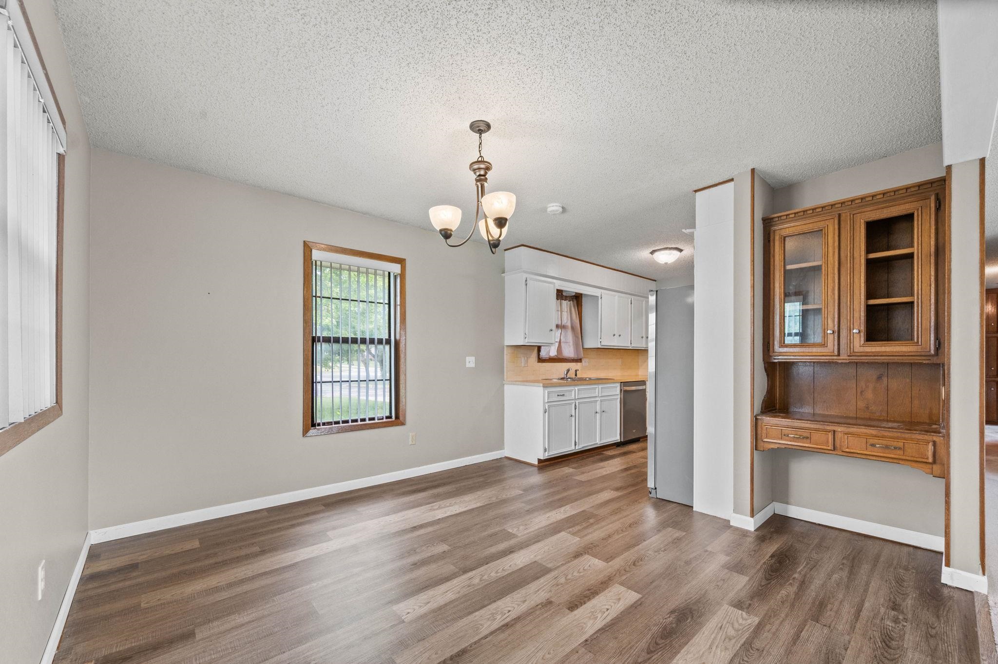 914 S Breckenridge Court Wichita KS 67207