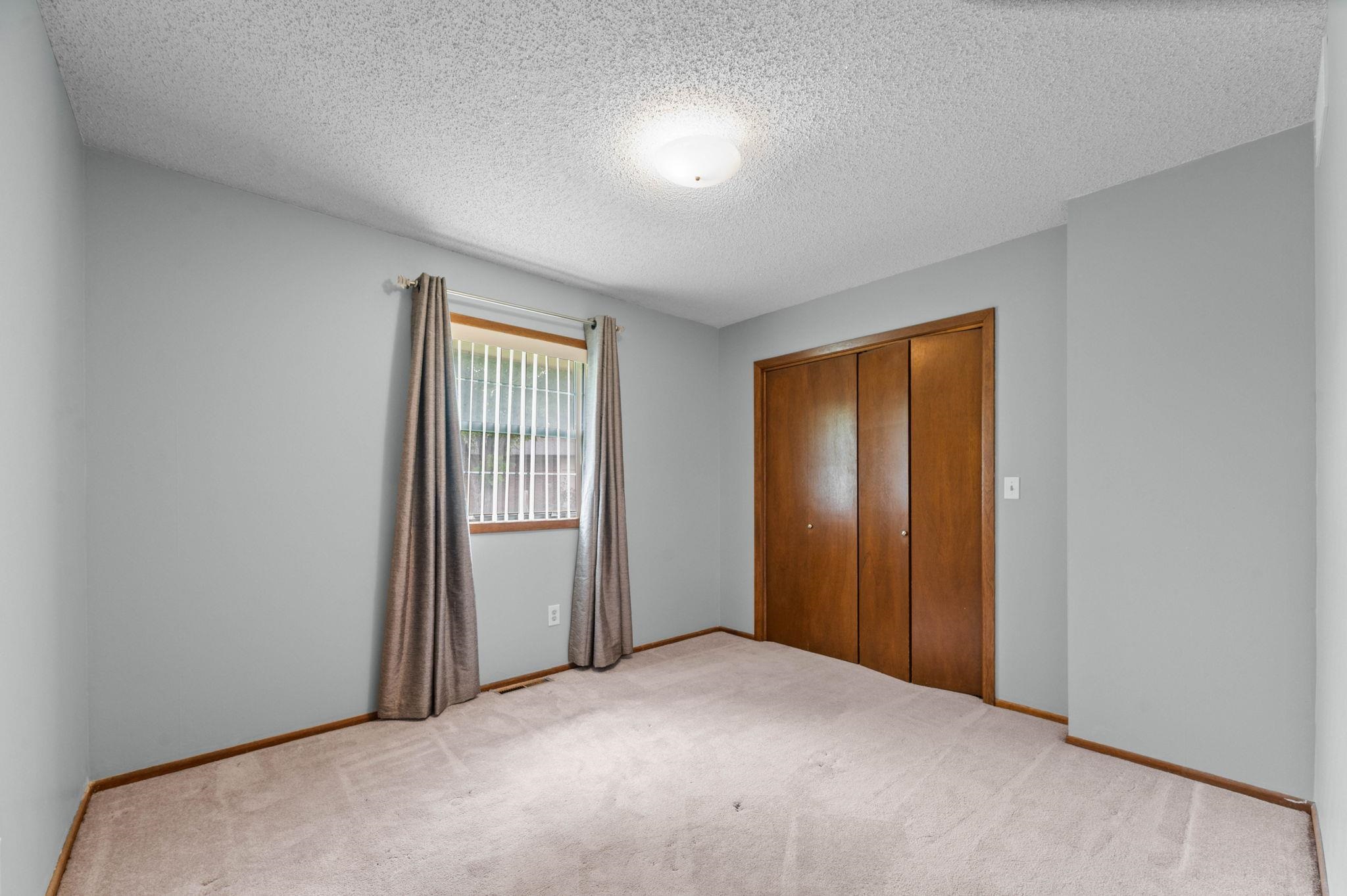 914 S Breckenridge Court Wichita KS 67207