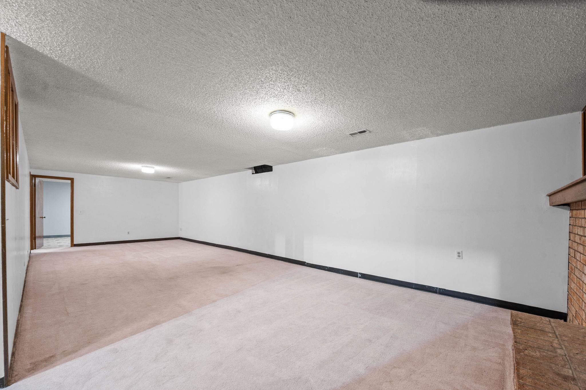 914 S Breckenridge Court Wichita KS 67207