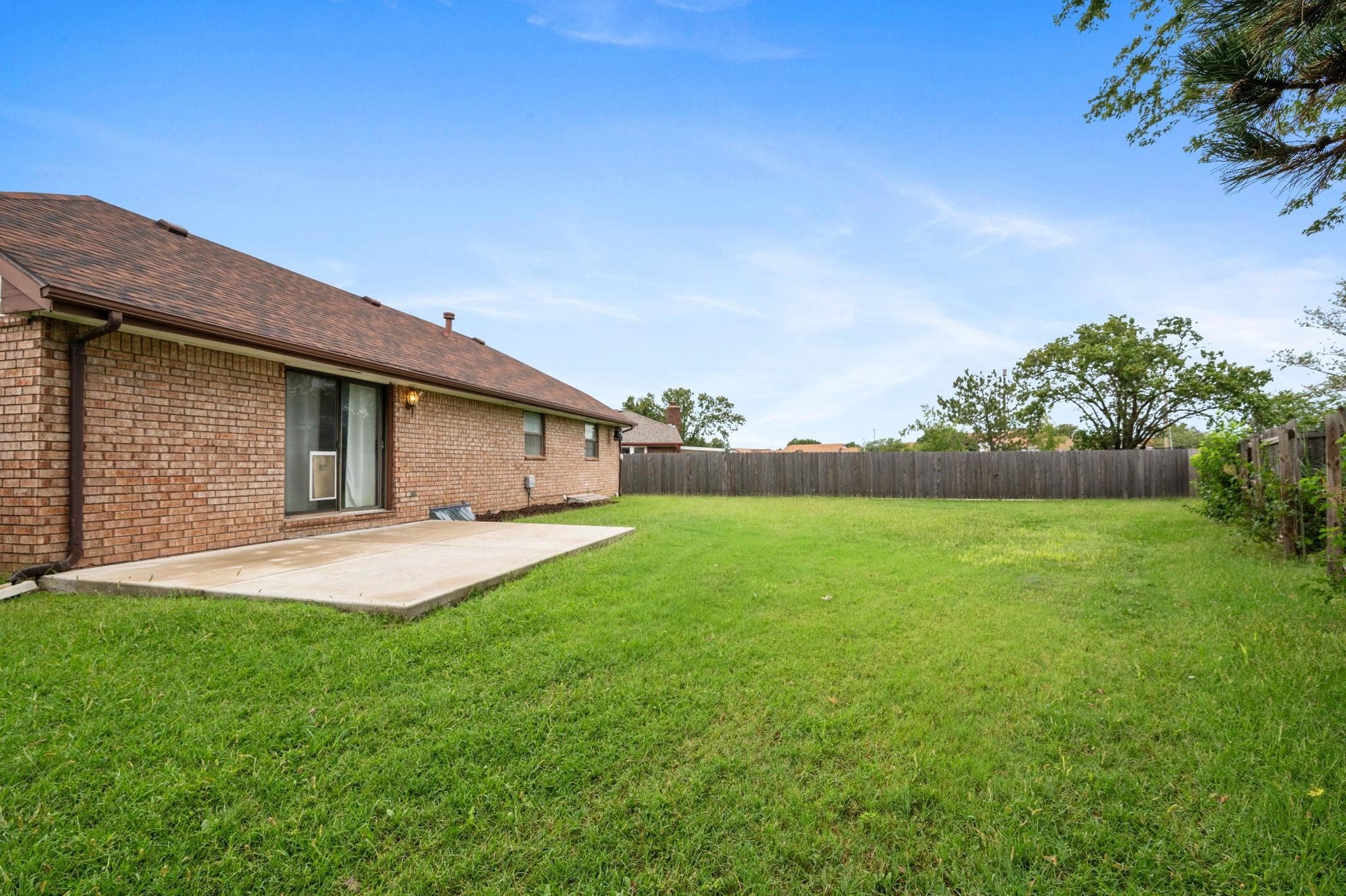 914 S Breckenridge Court Wichita KS 67207