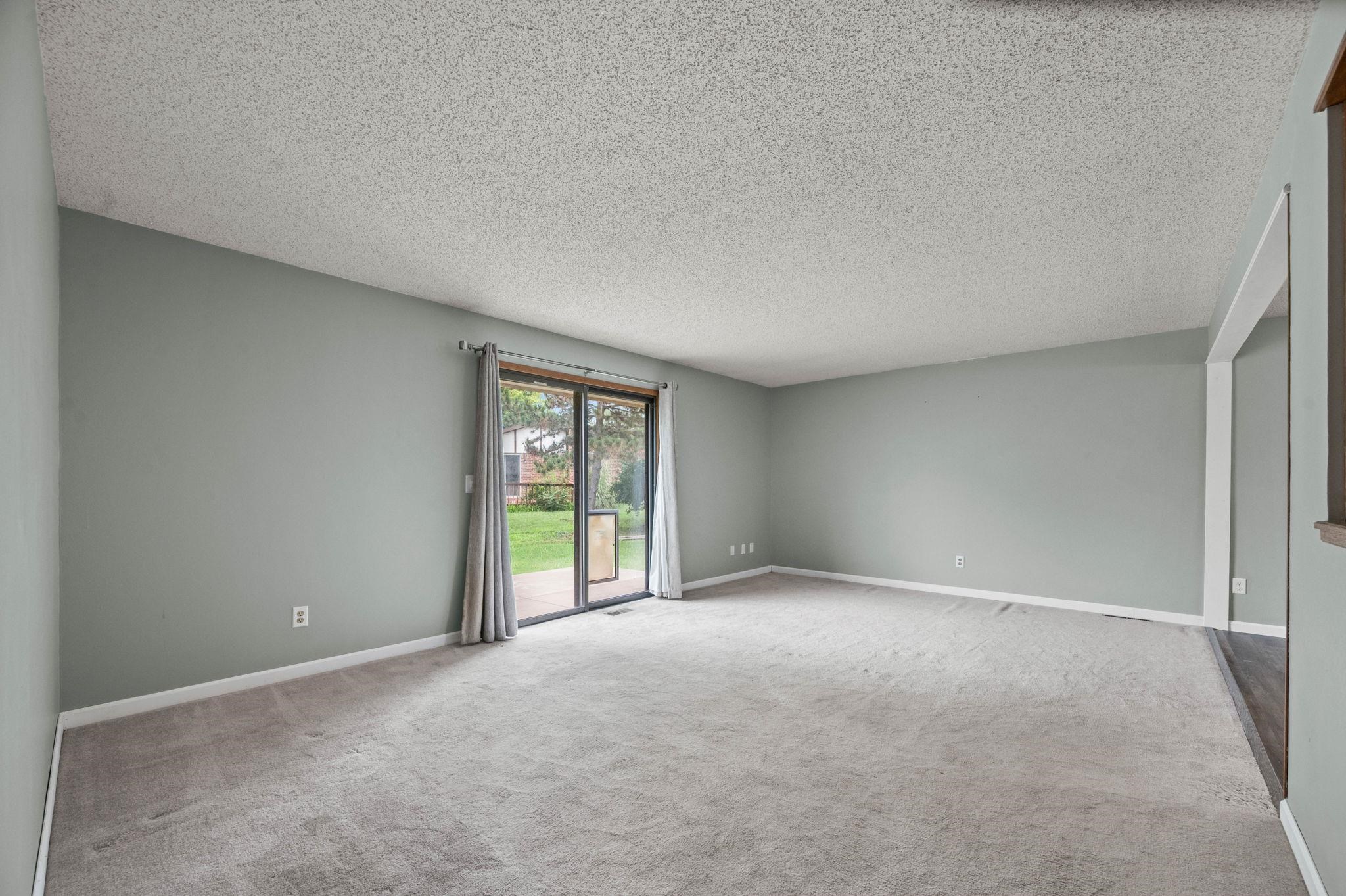 914 S Breckenridge Court Wichita KS 67207