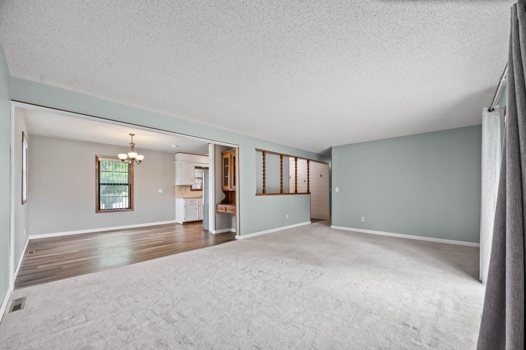 914 S Breckenridge Court Wichita KS 67207