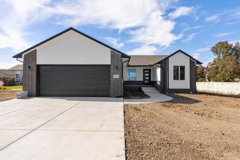 2825 N Rutland Lane Augusta KS 67010