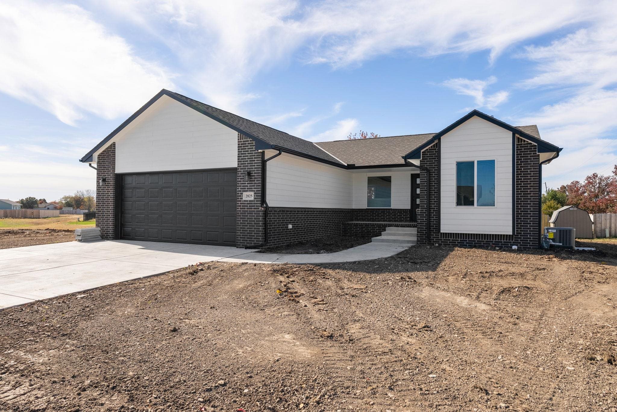 2825 N Rutland Lane Augusta KS 67010