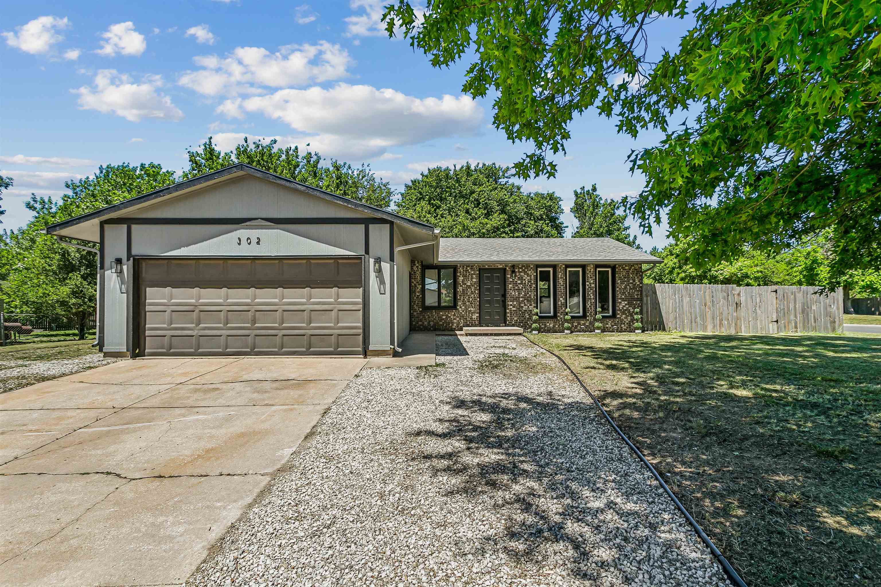 302 W Cherokee Drive Kechi KS 67067