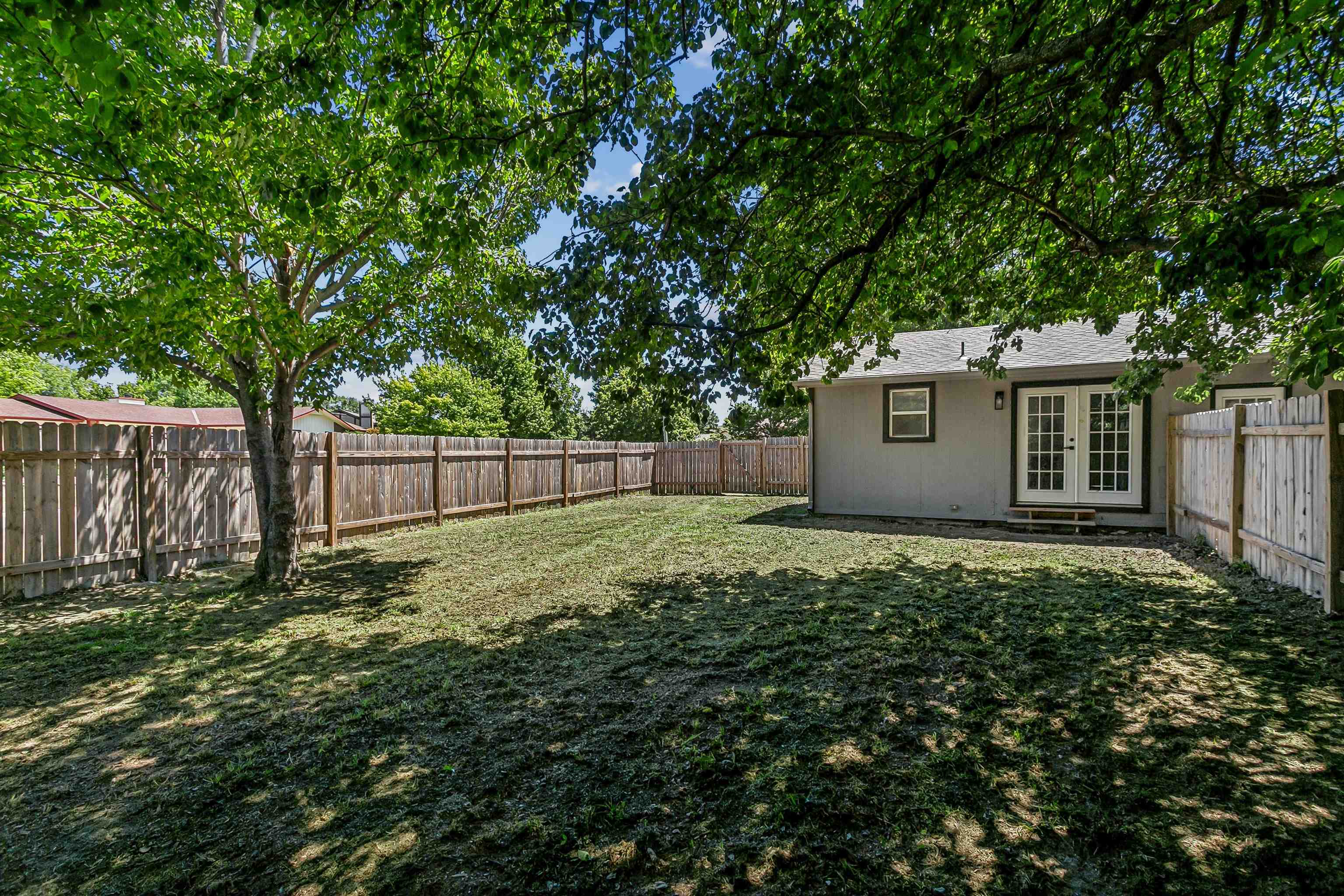 302 W Cherokee Drive Kechi KS 67067