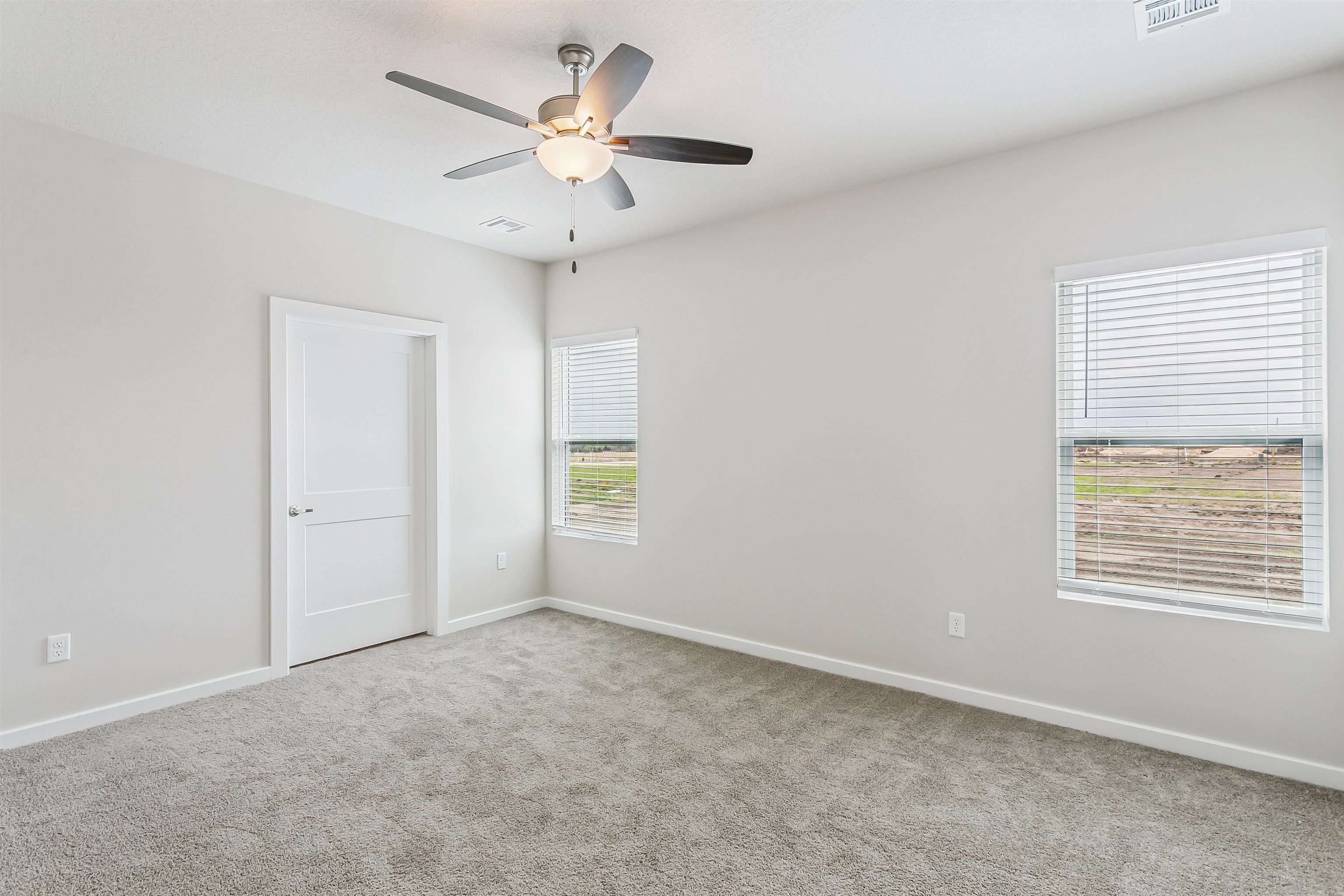 1570 N Emerald Valley Drive Mulvane KS 67110