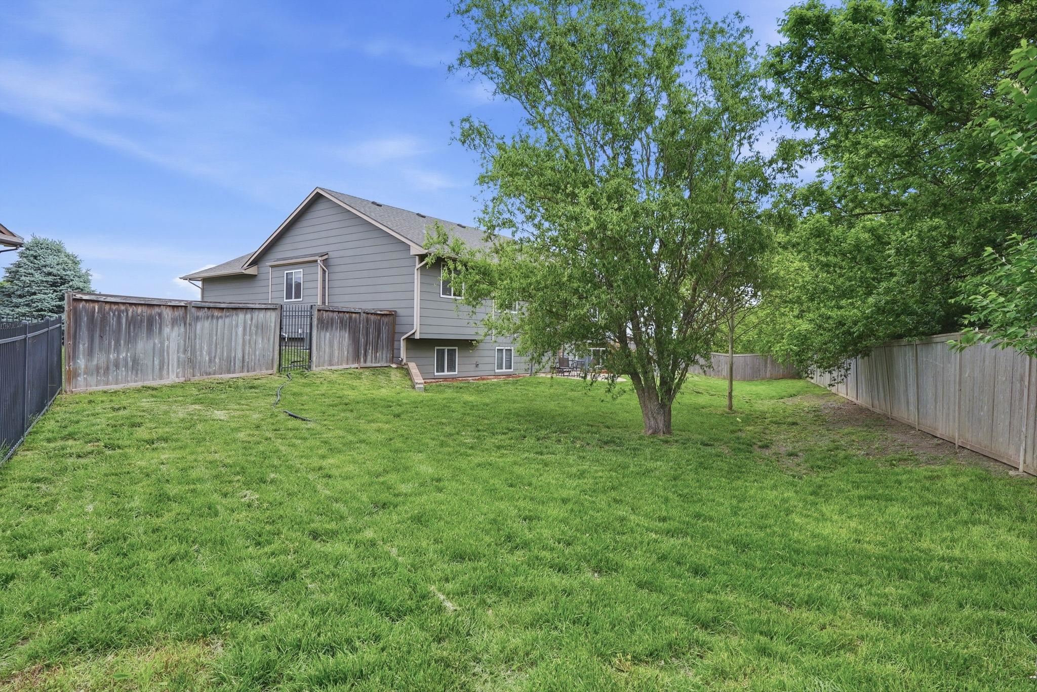 2615 N Woodridge Court Wichita KS 67226